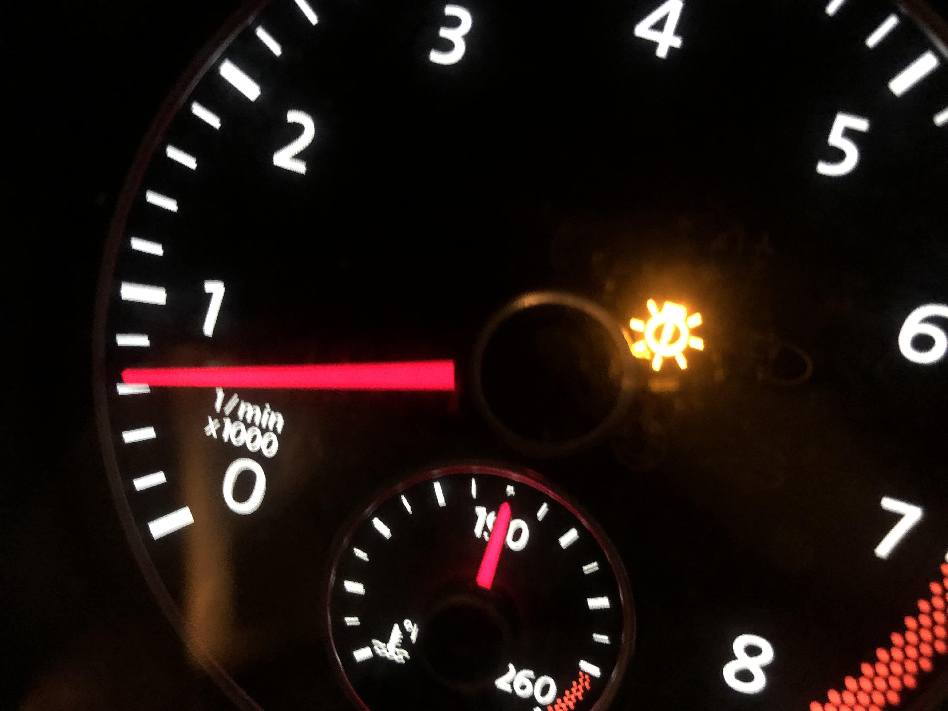 What does this light mean? 2013 Passat. : r/Volkswagen