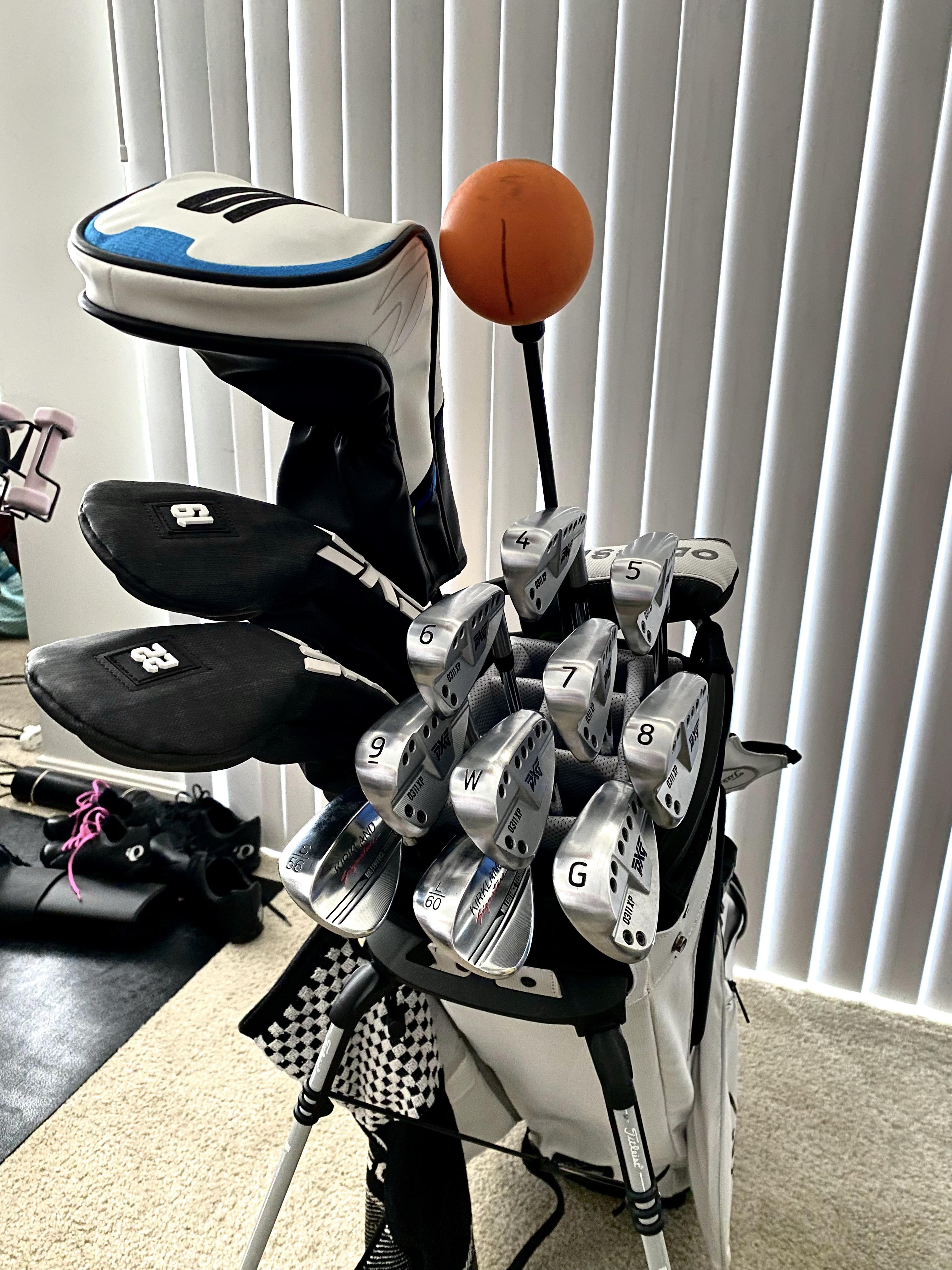 Just got a 14 divider bag, is this generally the best arrangement? r/golf