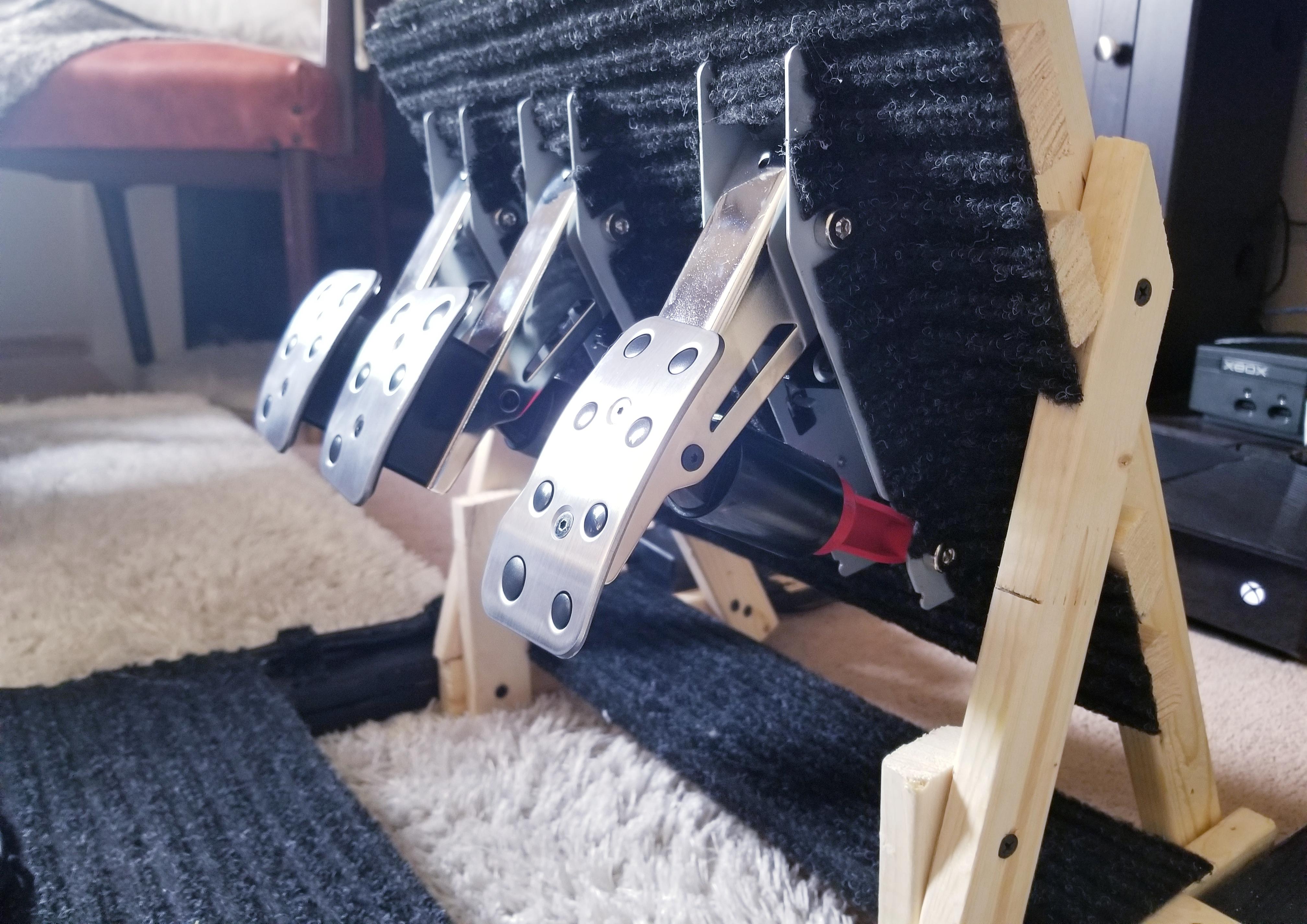 Update on my setup. Inverted my G920 pedals. Loving the pedal feel. r