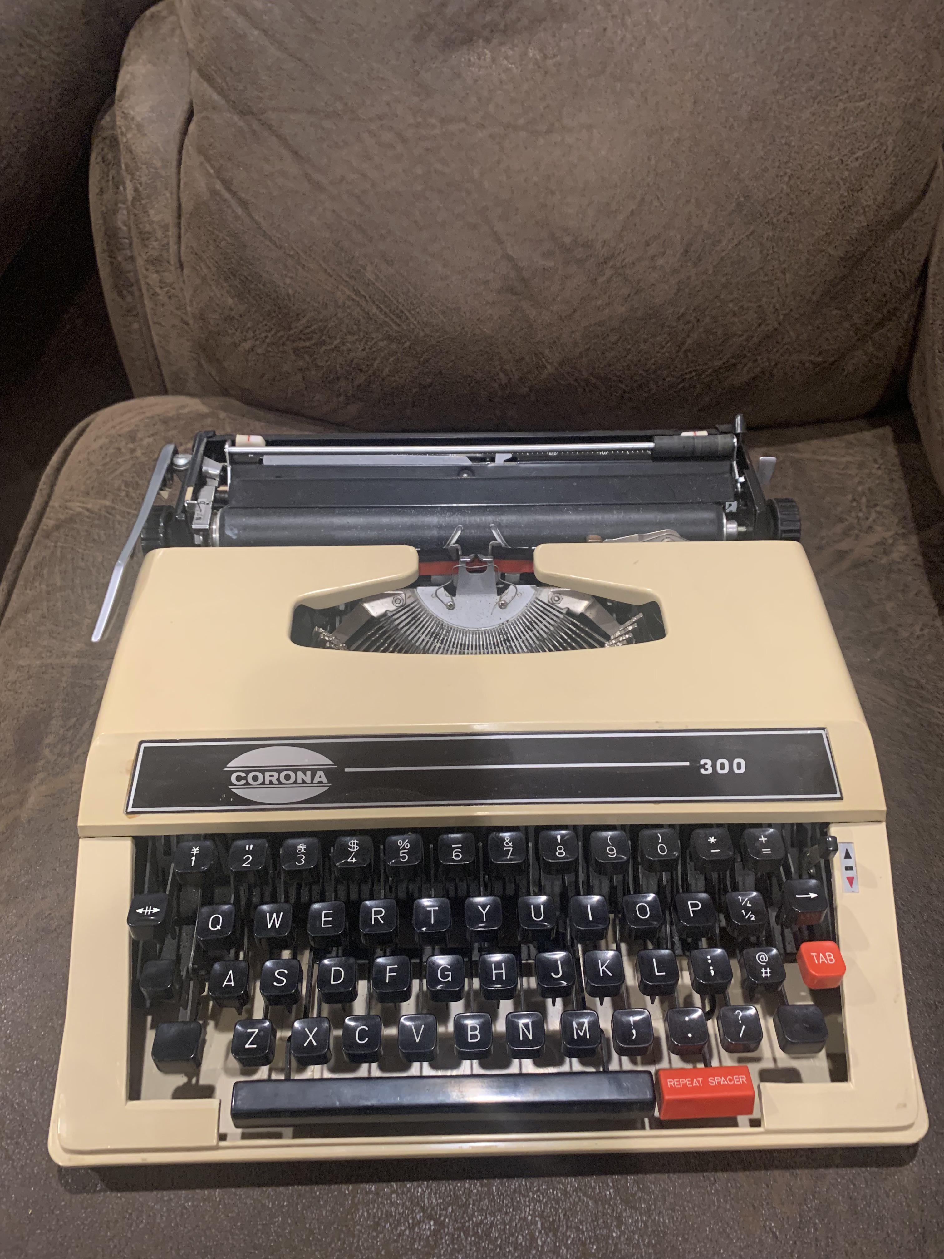 Can anyone tell me what my typewriter is worth r/typewriters