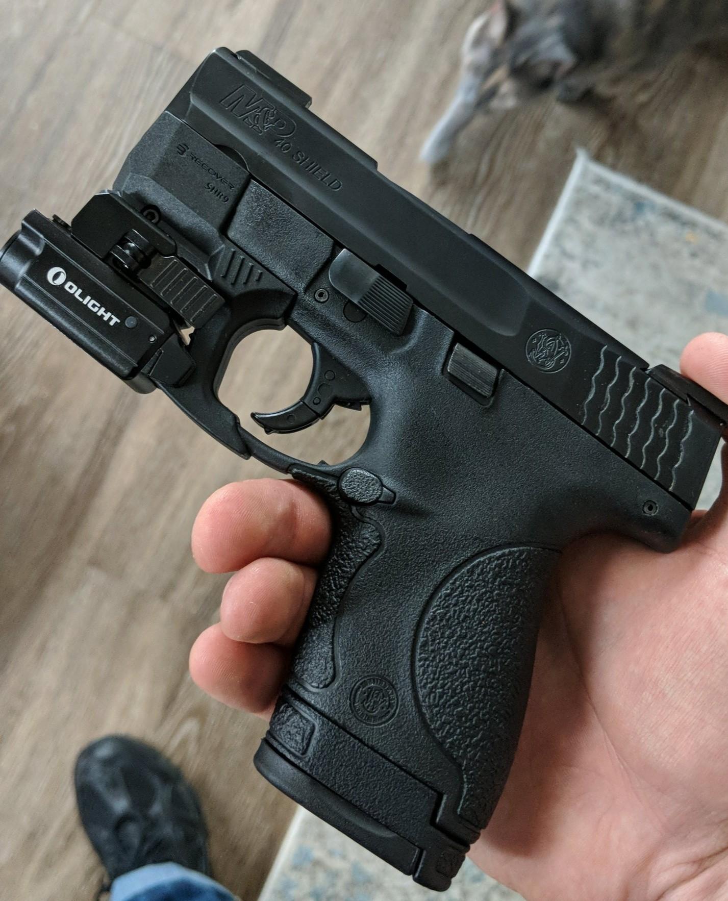 Olight PL Mini 2 (smol but mighty) : r/flashlight