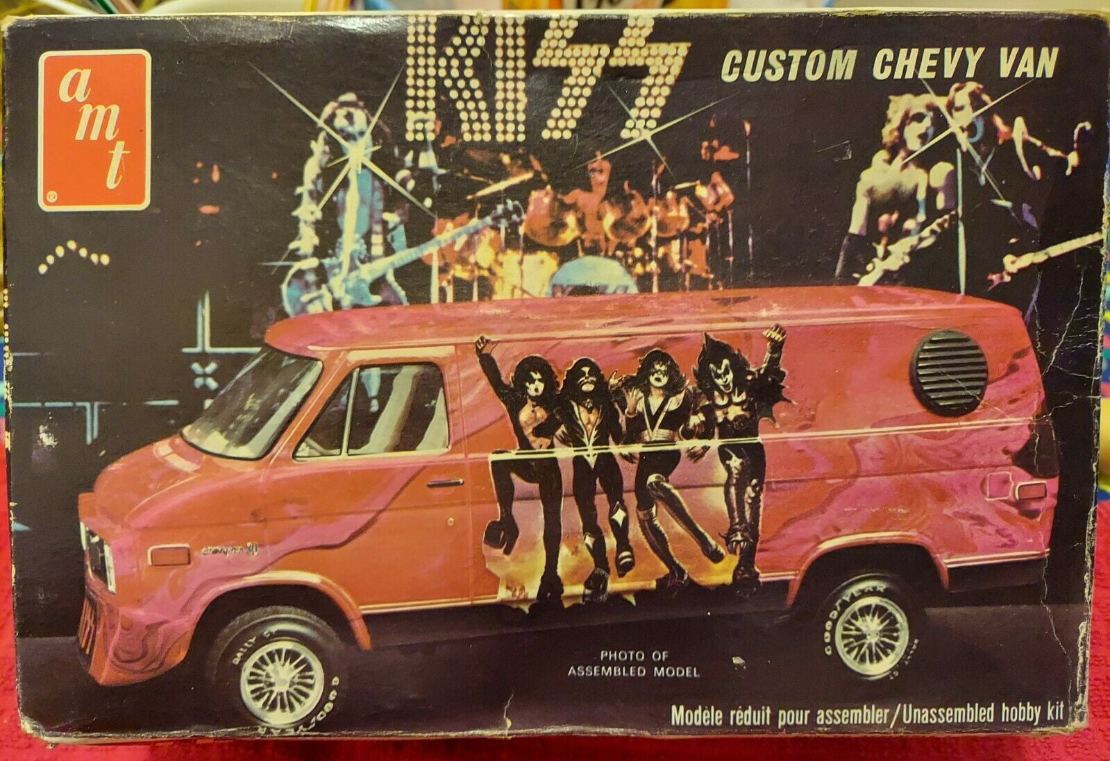KISS 1977 AMT Custom Chevy Van Model Kit 1/25 Scale r/KISS