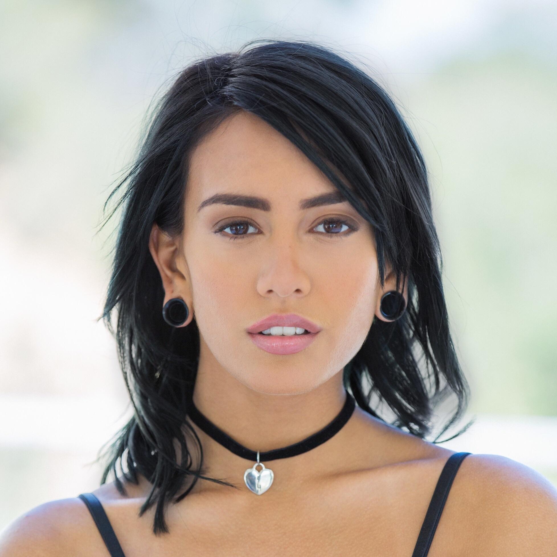 Janice Griffith : ModelsGoneMild