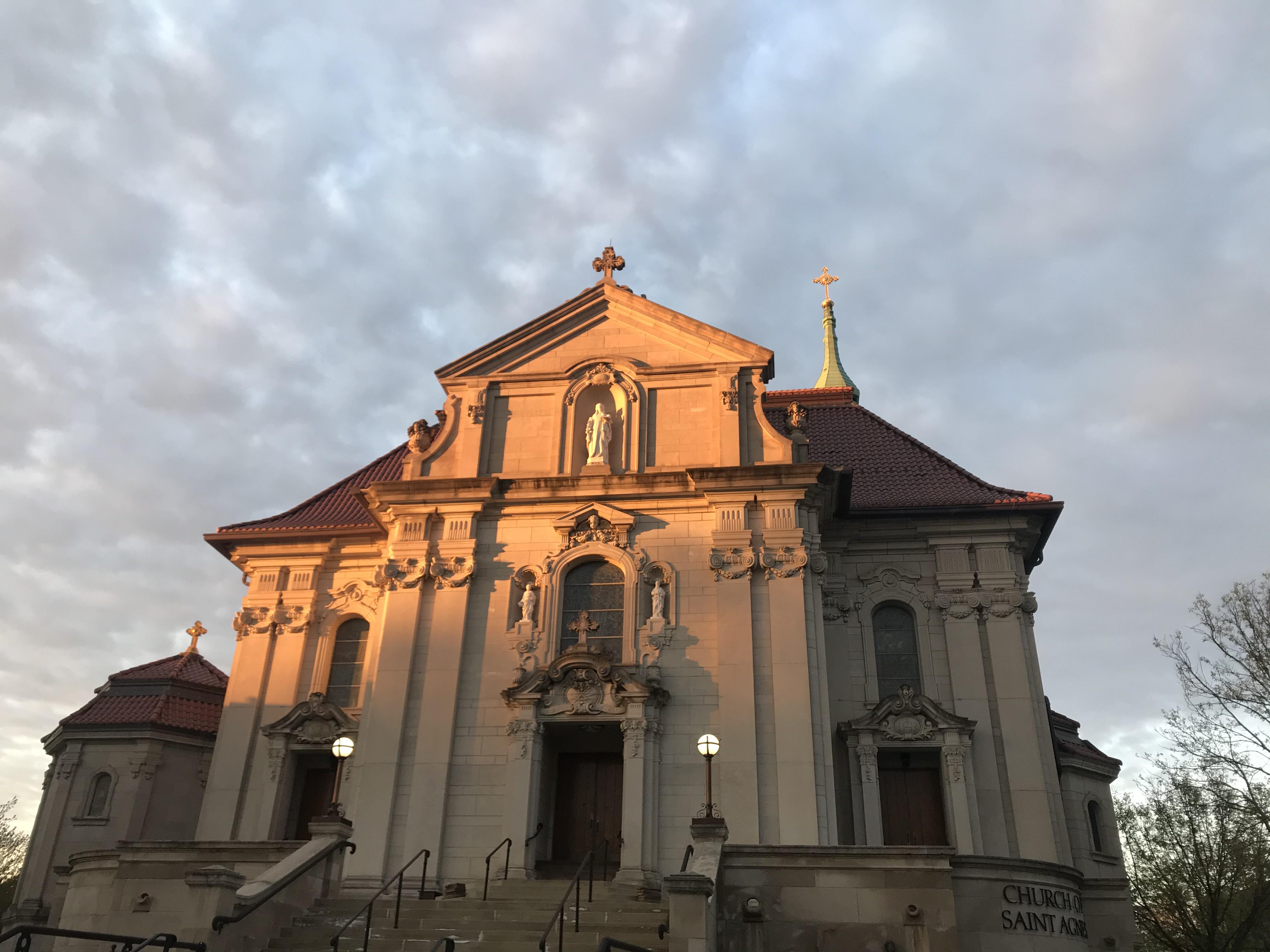 Church of Saint Agnes, Saint Paul, Minnesota. r/architecture