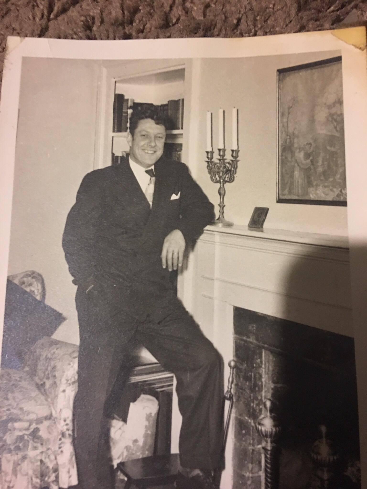 My maternal Great Grandfather. 1940's r/ImagesOfThe1940s