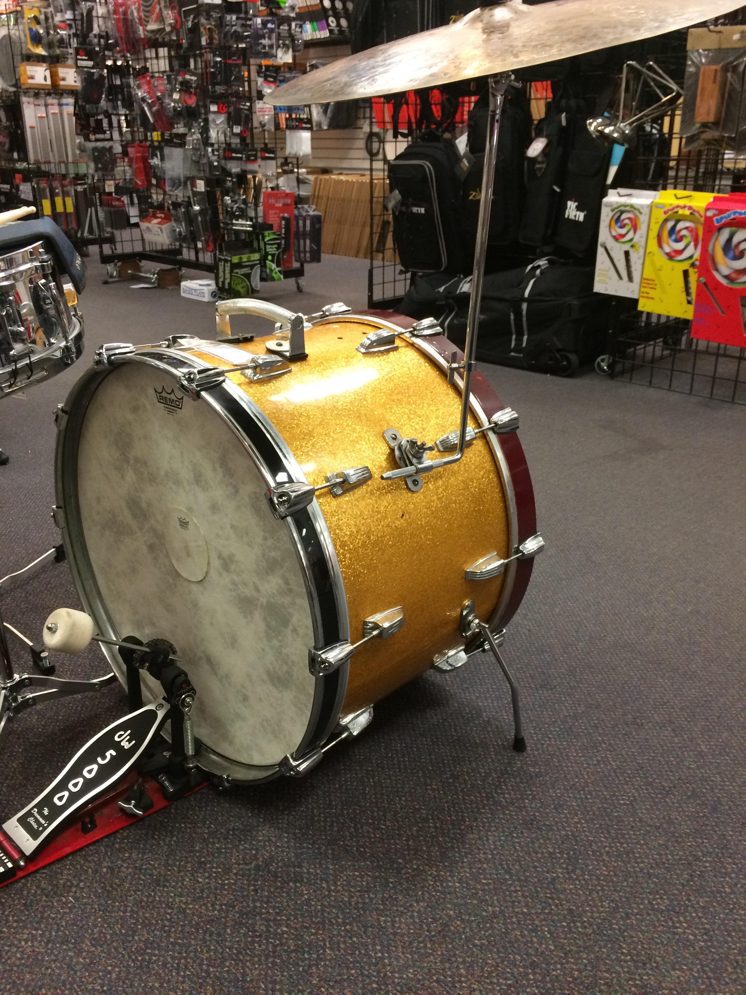 Finally found a cymbal arm bracket for my WFL bass drum and I got the