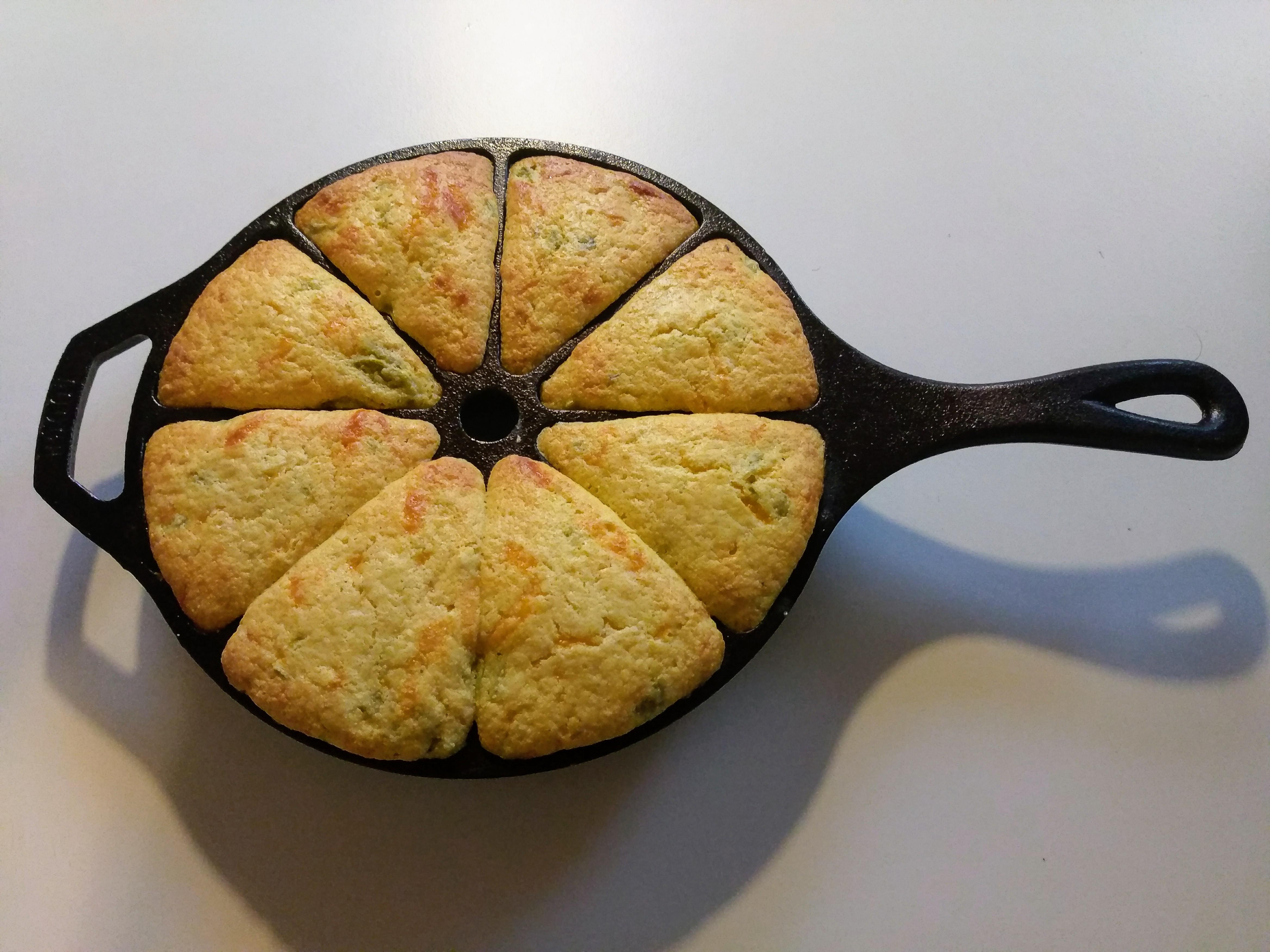 Cornbread in the Lodge wedge skillet. r/castiron