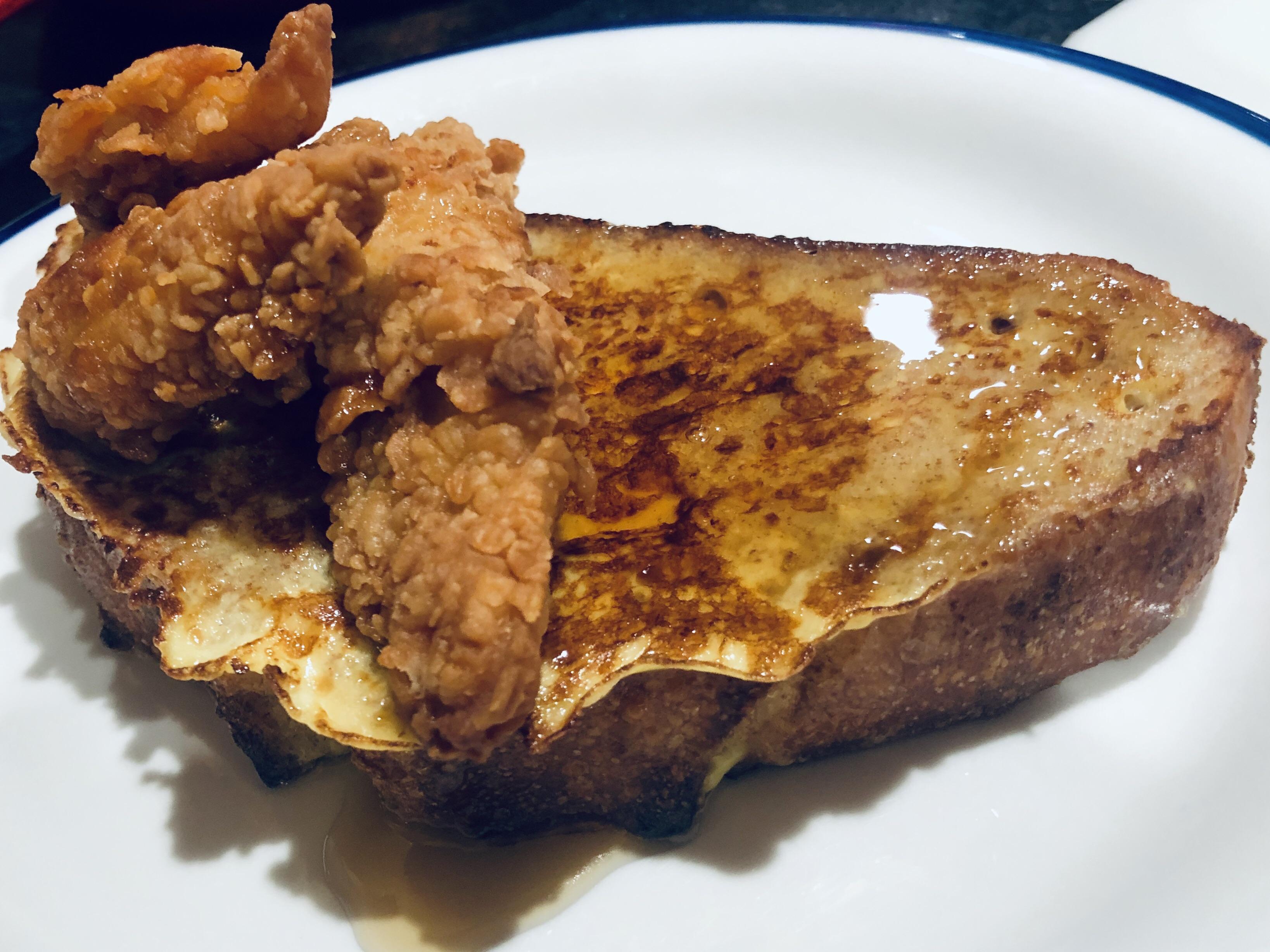 Ezell’s tenders and french toast for dinner. r/Seattle