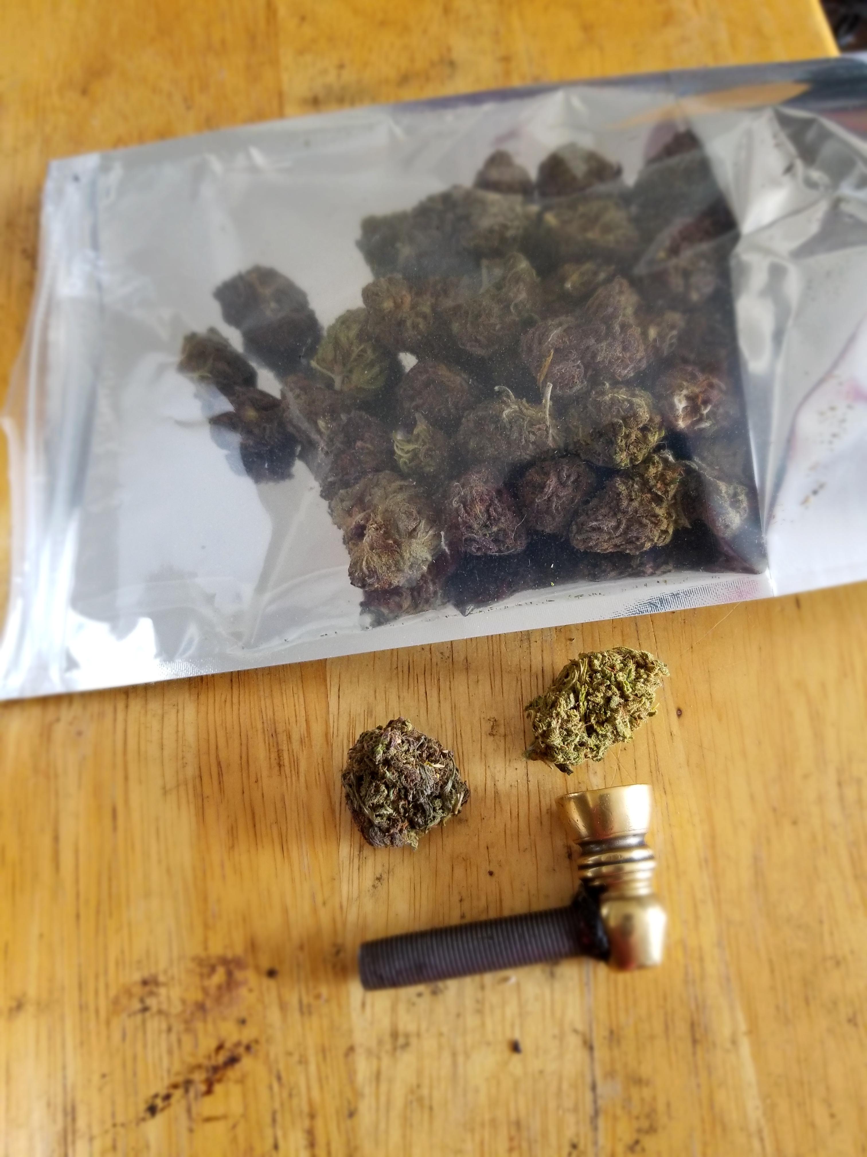 Fields of Hemp. Ounce of Suver Haze smalls. 48 after discount. r/hempflowers