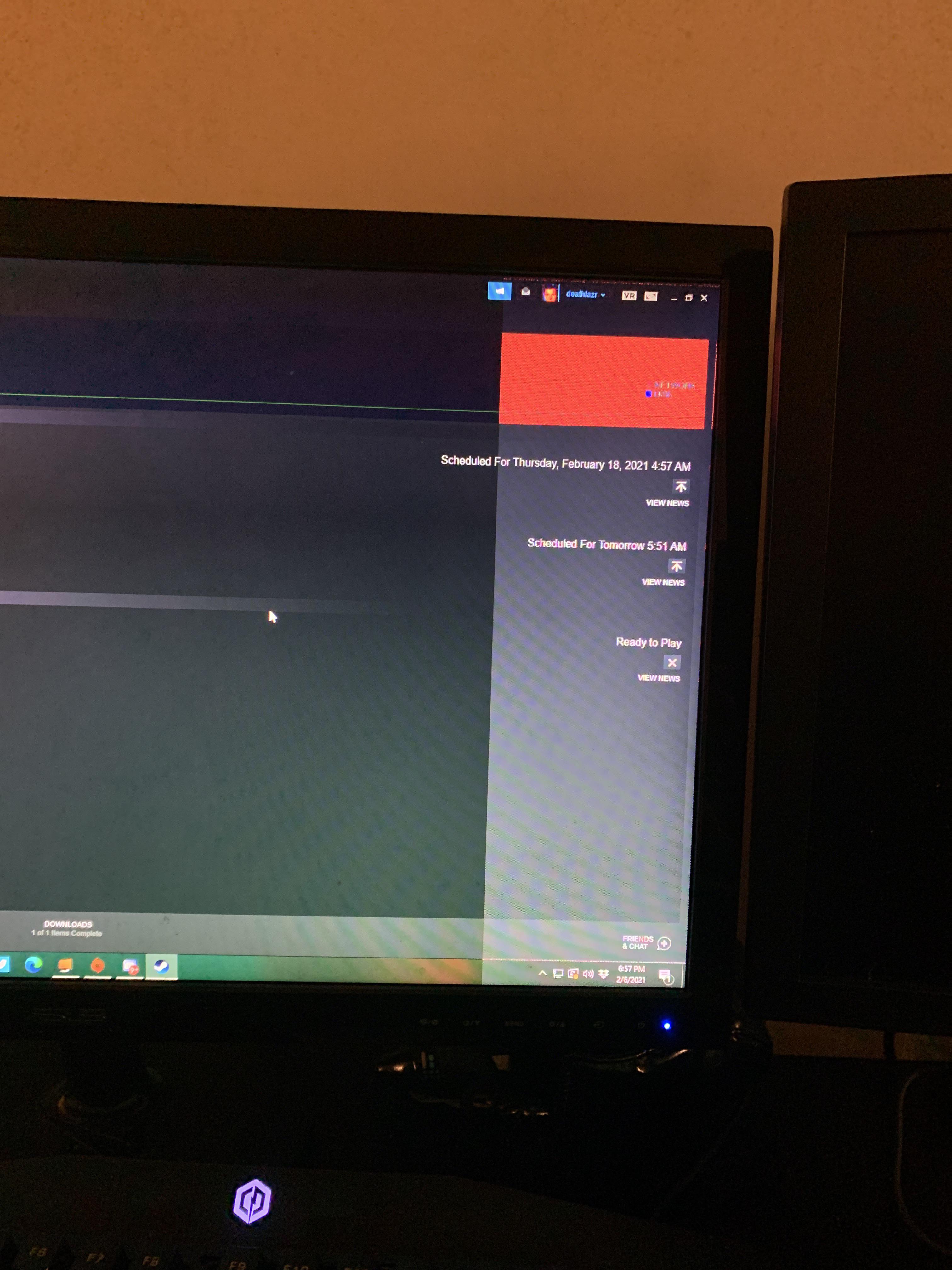 Discoloration on side of screen r/Monitors