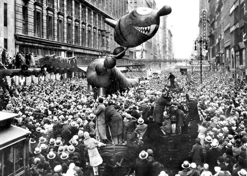 1927 Felix the Cat was the first balloon at a Macy's Thanksgiving Day