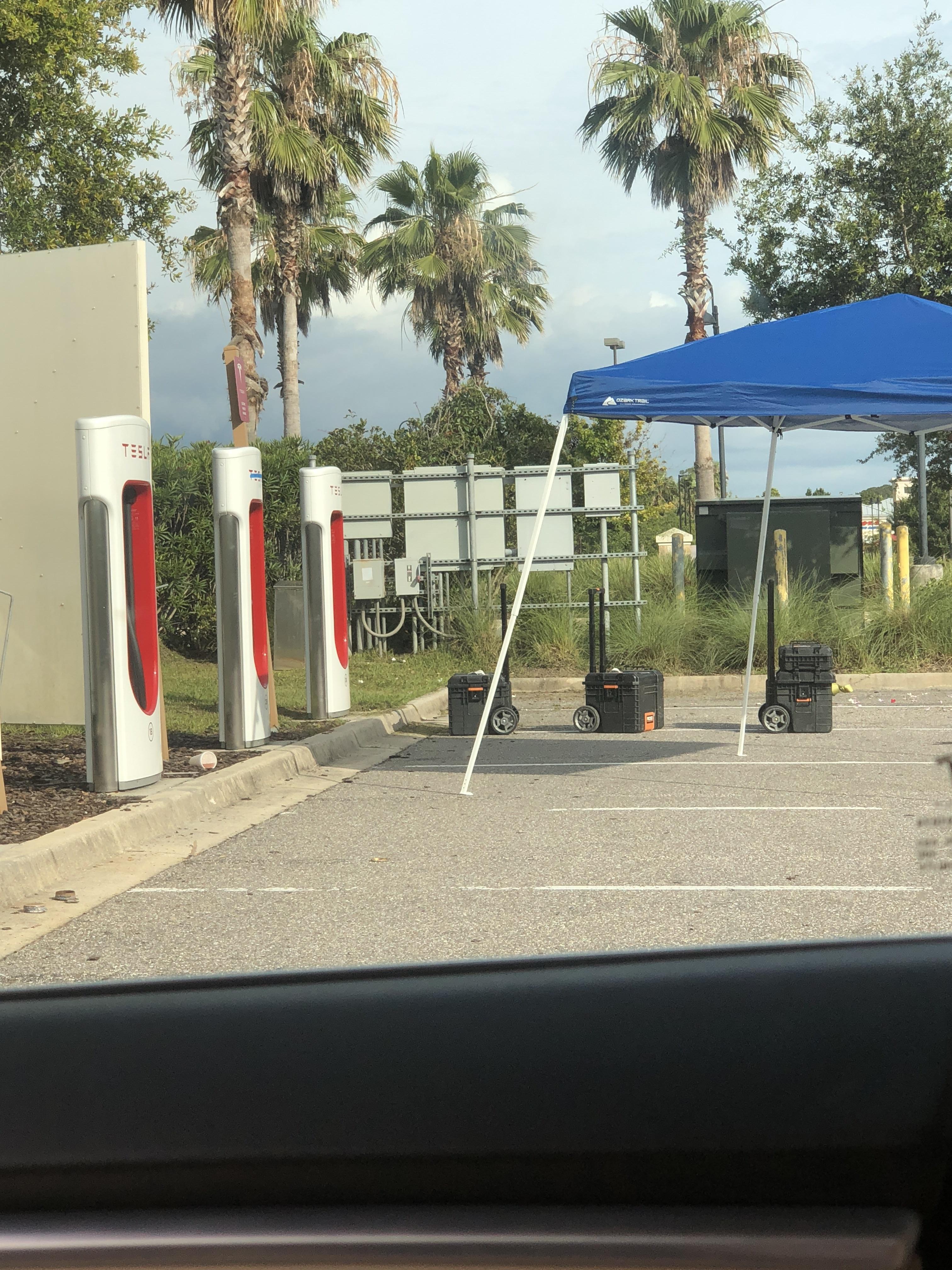 Tesla is finally repairing the superchargers in Port Orange FL r