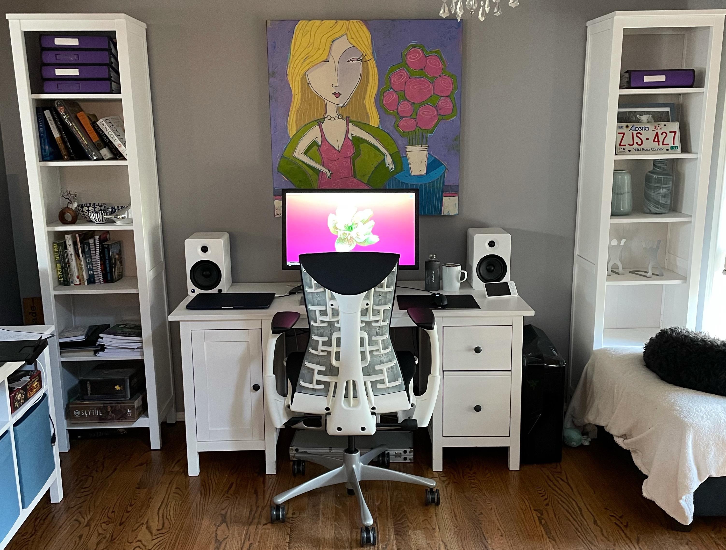 Embody Chair worth it with a Standing Desk and vice versa? hermanmiller