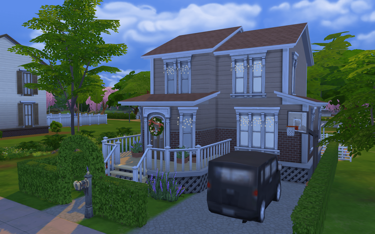 My favorite house of mine that I've built... As you can see, my sims