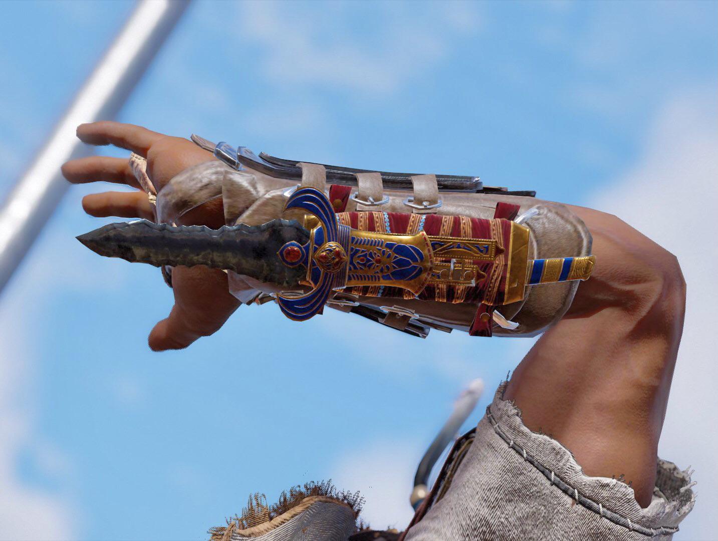 This was my favorite version of the hidden blade. It was a shame to