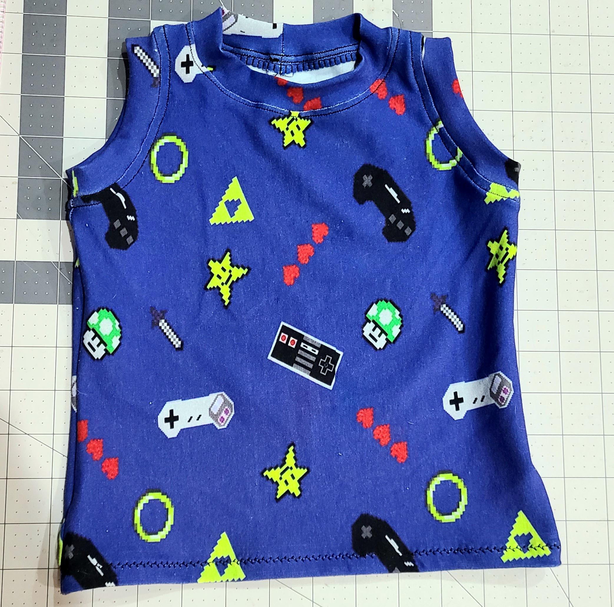 Sewing for baby boy. Tank top made by me for my toddler using cotton lycra. r/sewing