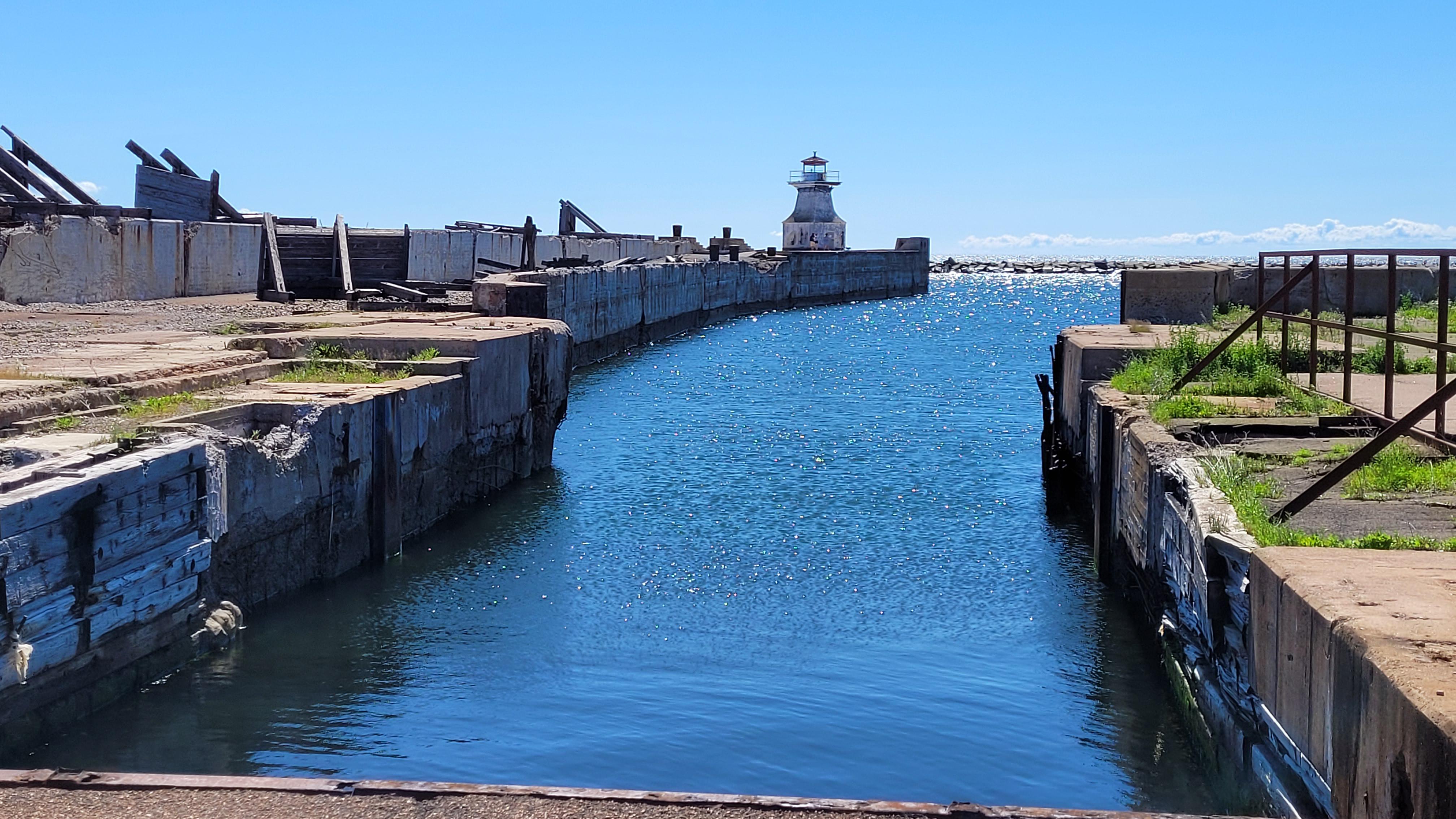 Abandoned Ferry Terminal, Cape Tormentine, NB r/AbandonedPorn