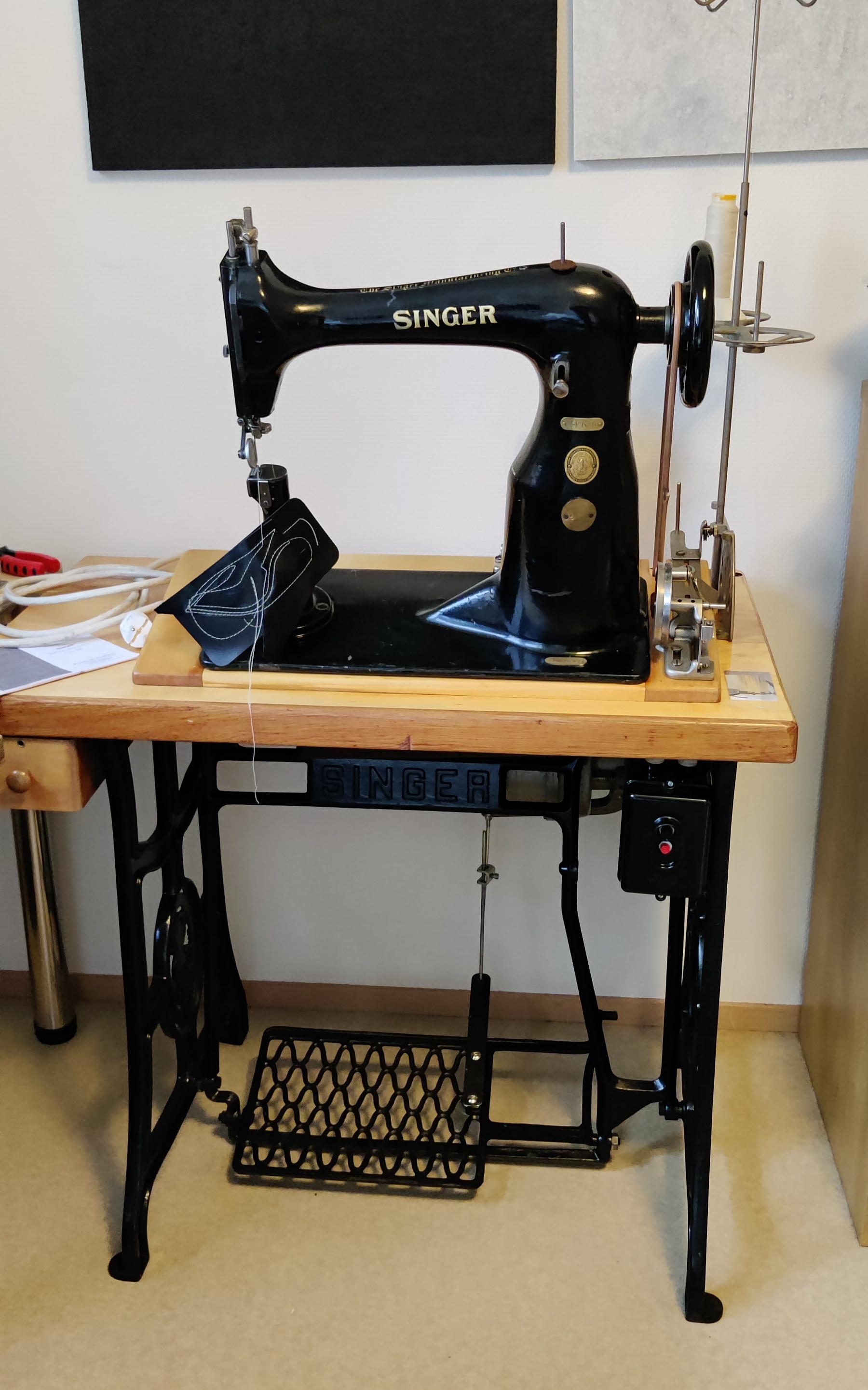 25+ Handheld Sewing Machine DorothyKnox