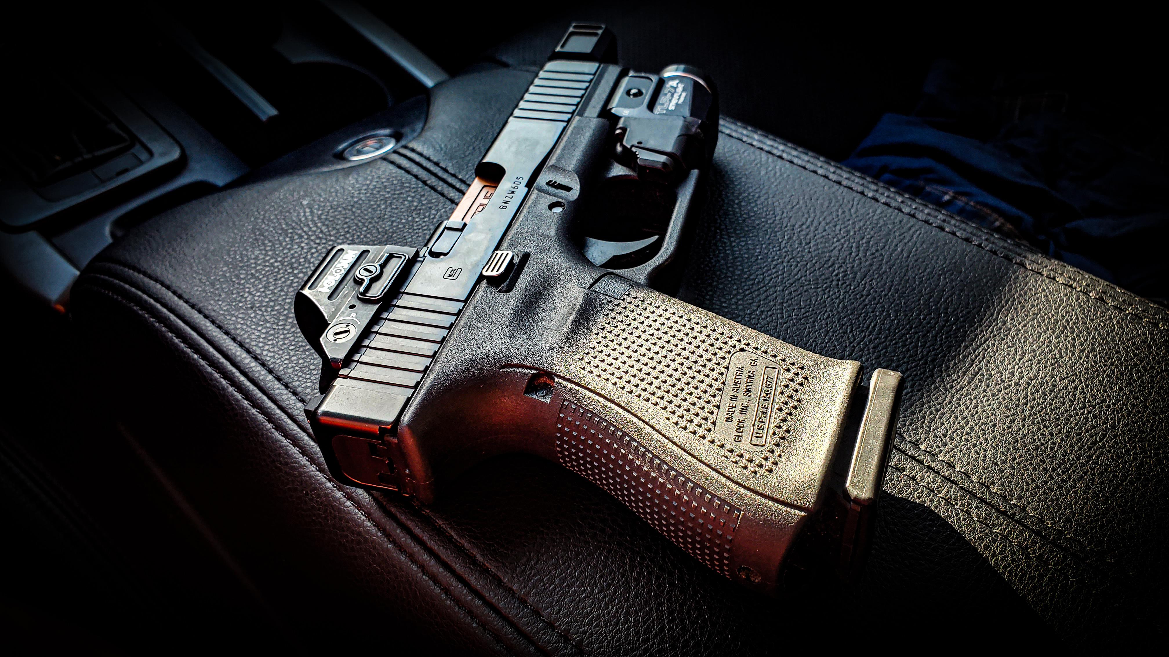 What do you guys carry and why? Generally curious what other people