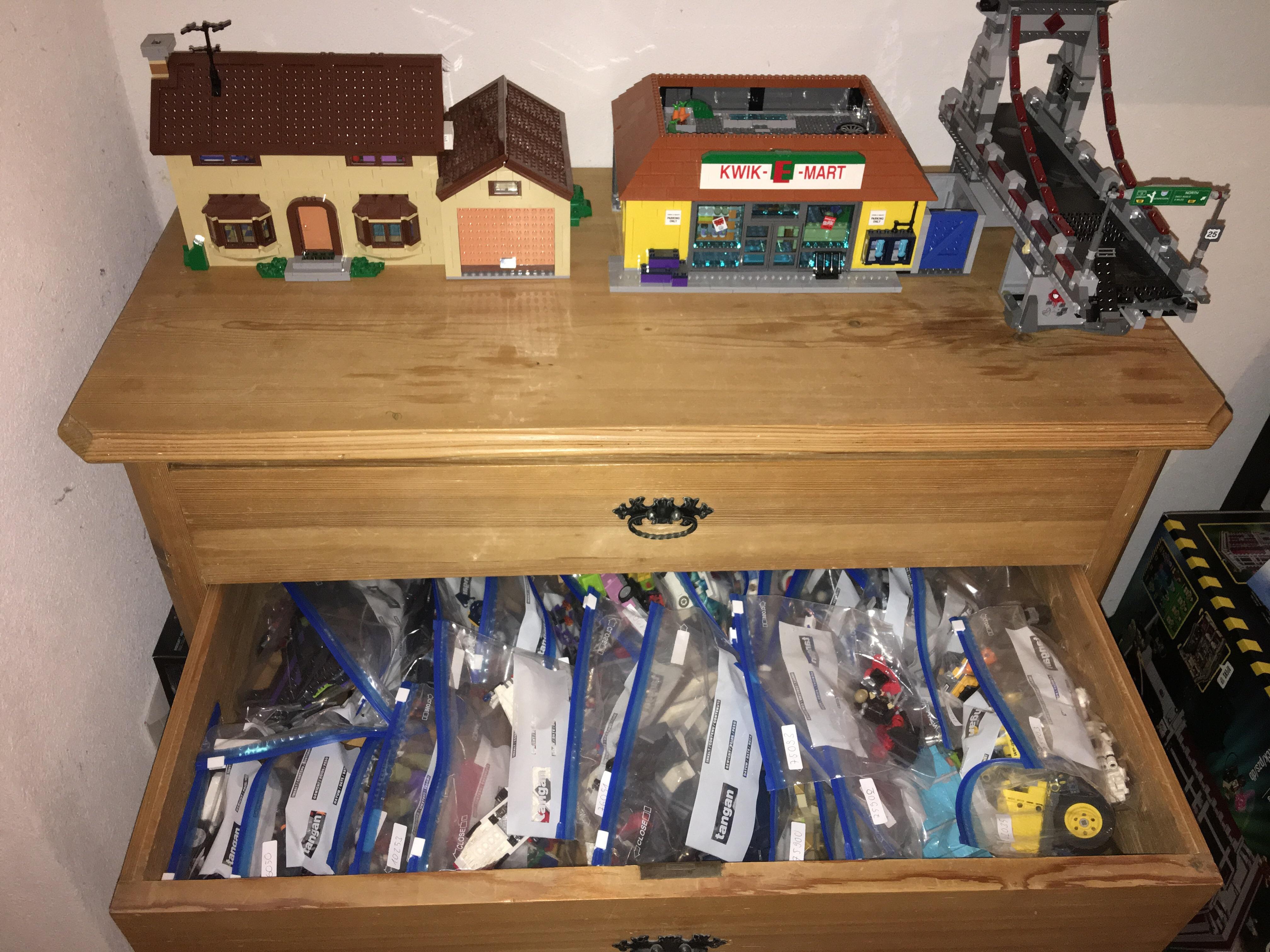 I recently started to use zipbags to keep my stuff ordered. Bought like