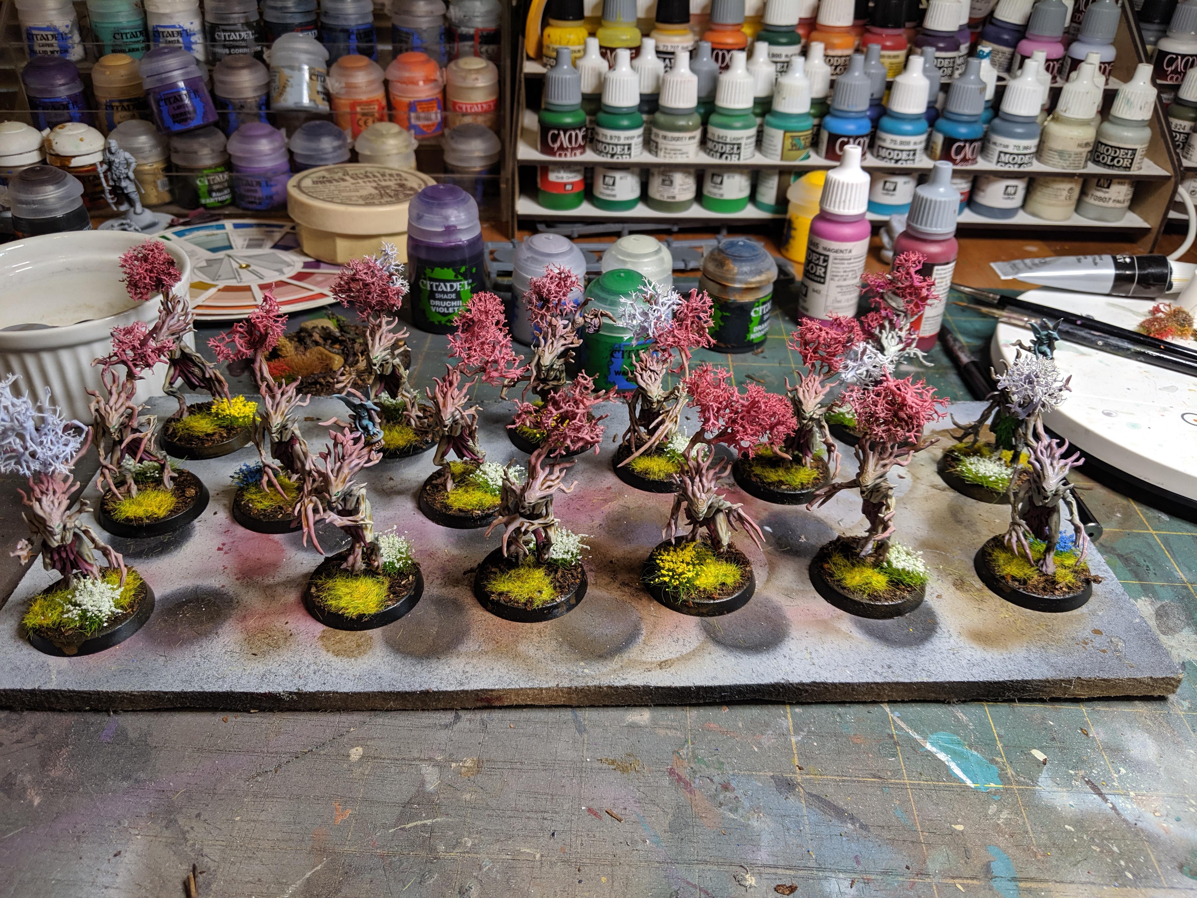 Dryads painted and based. Airbrush, glazes, and contrast