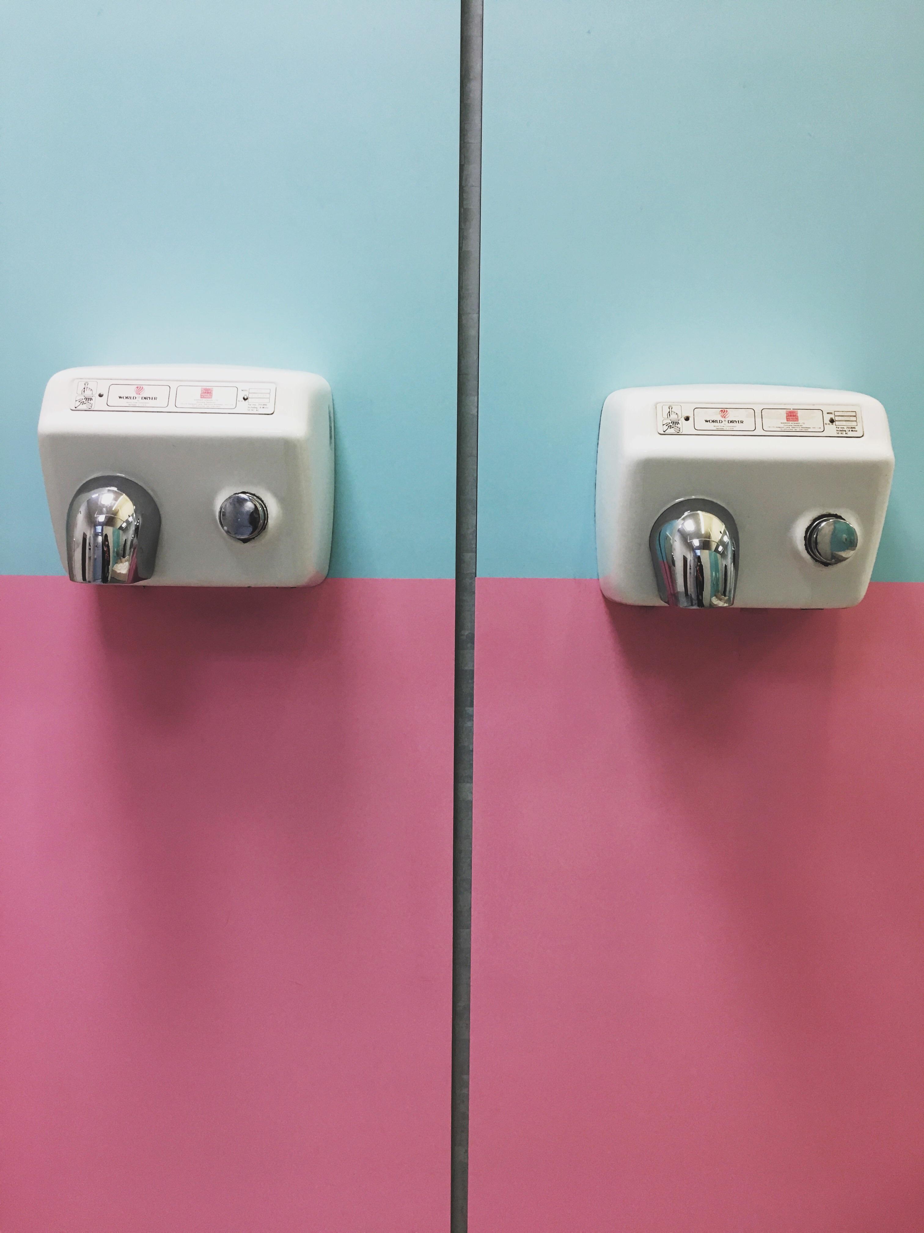 If Wes Anderson made hand dryers.... r/AccidentalWesAnderson