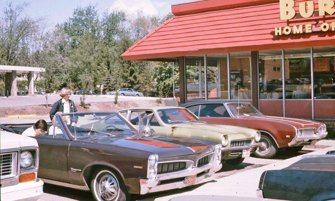 Can anyone name these classic cars that were in a Burger King parking