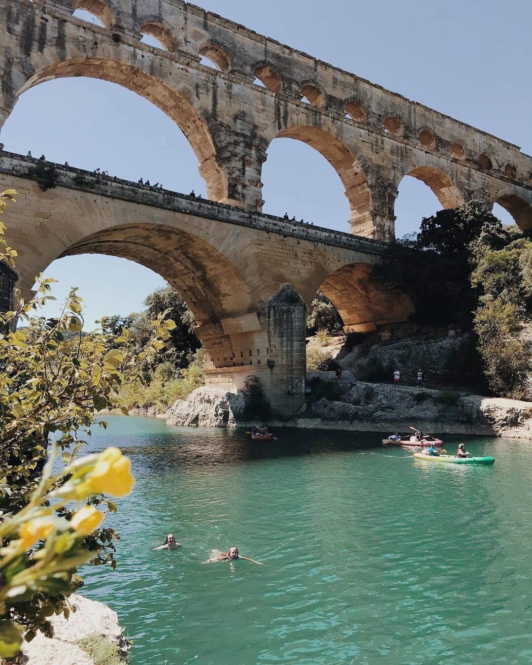Roman aqueduct 📍Pont Du Gard r/FrenchCulture