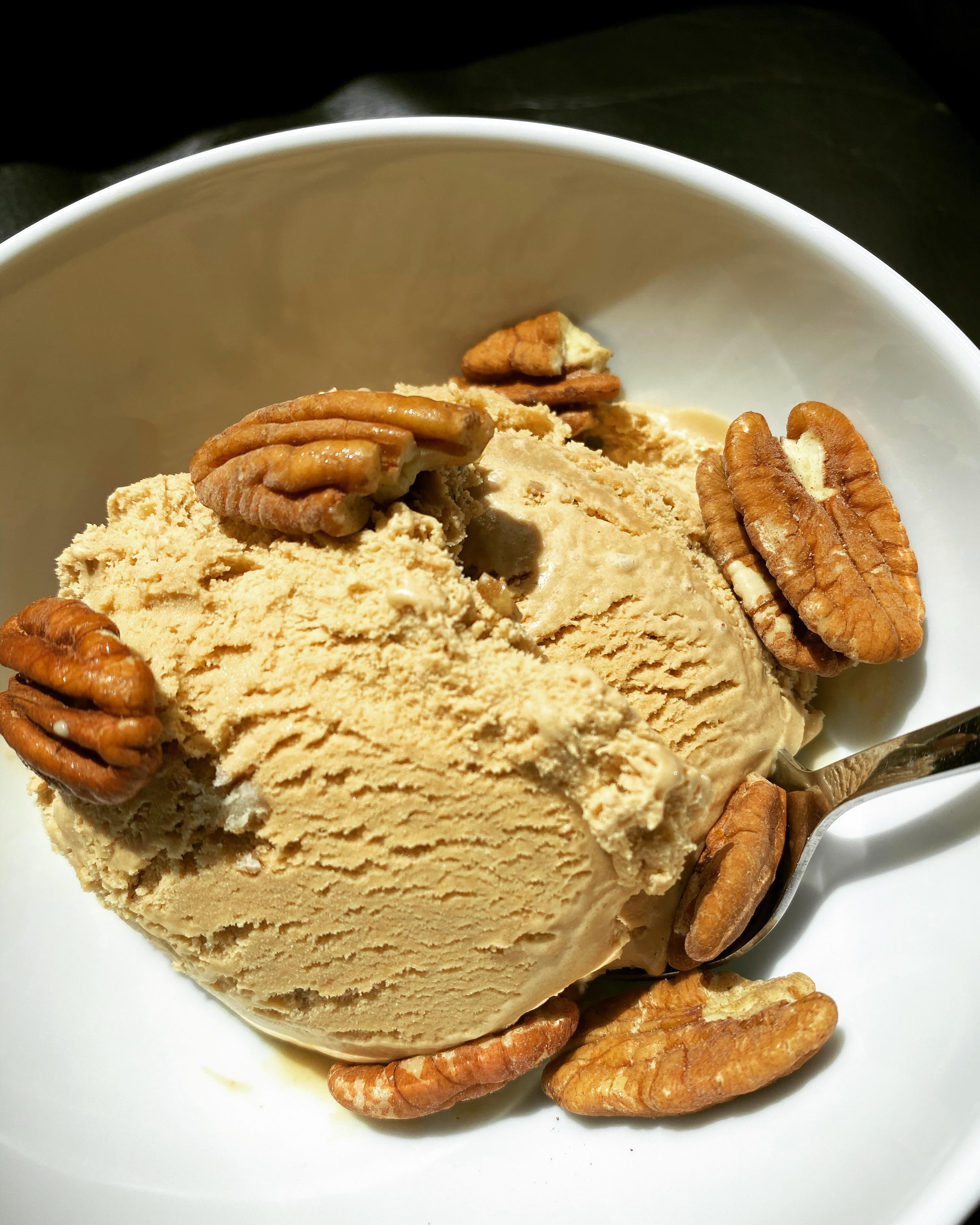 [Homemade] butter pecan ice cream r/food