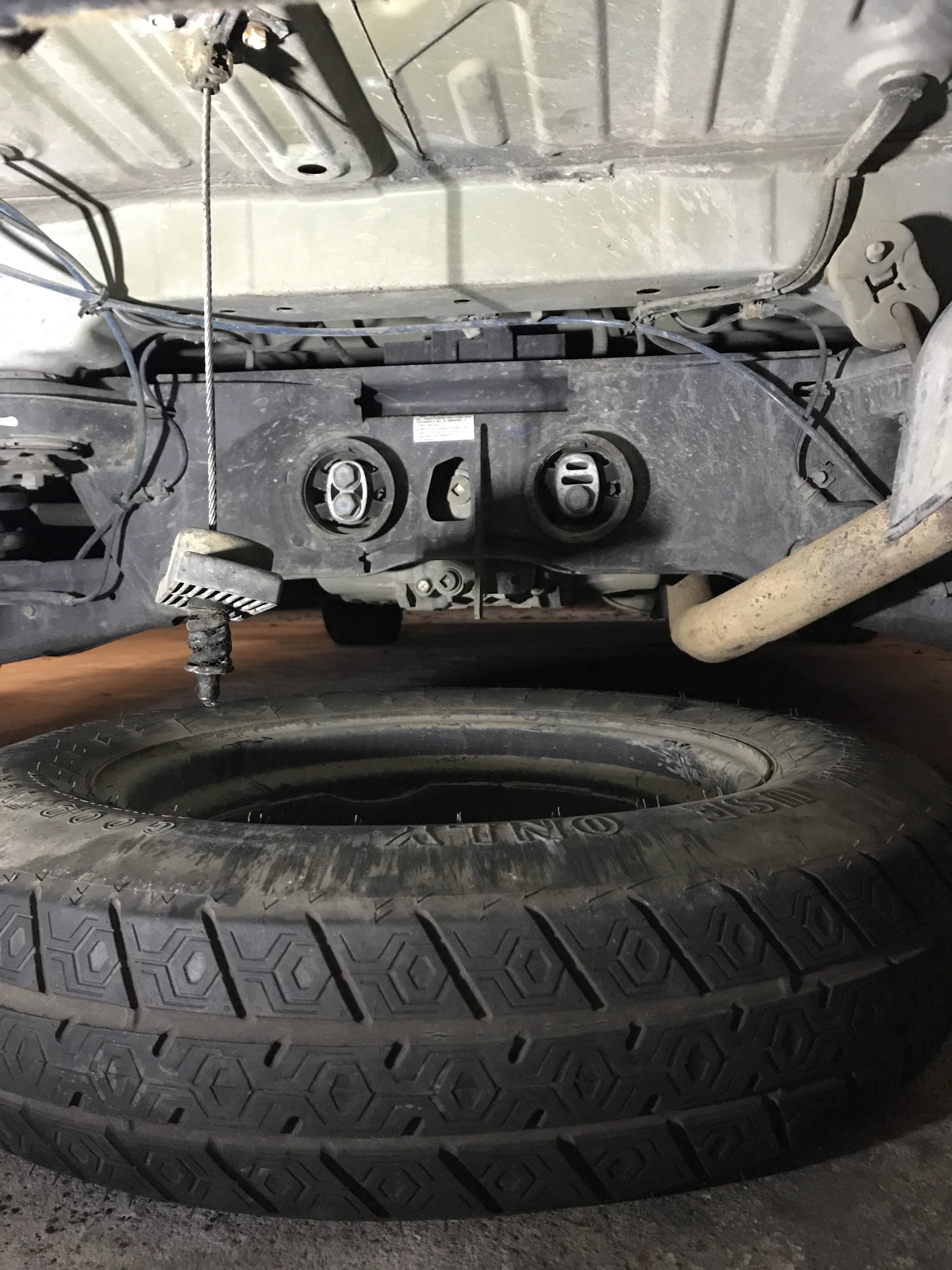 2003 Acura MDX spare tire hoist won’t hoist. It will (seemingly