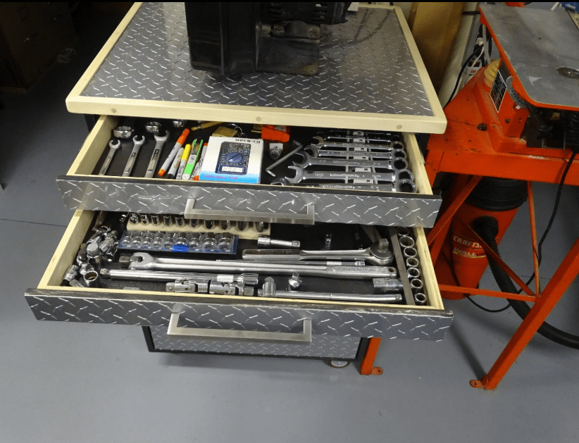 Made a tool with soft close drawers. r/woodworking