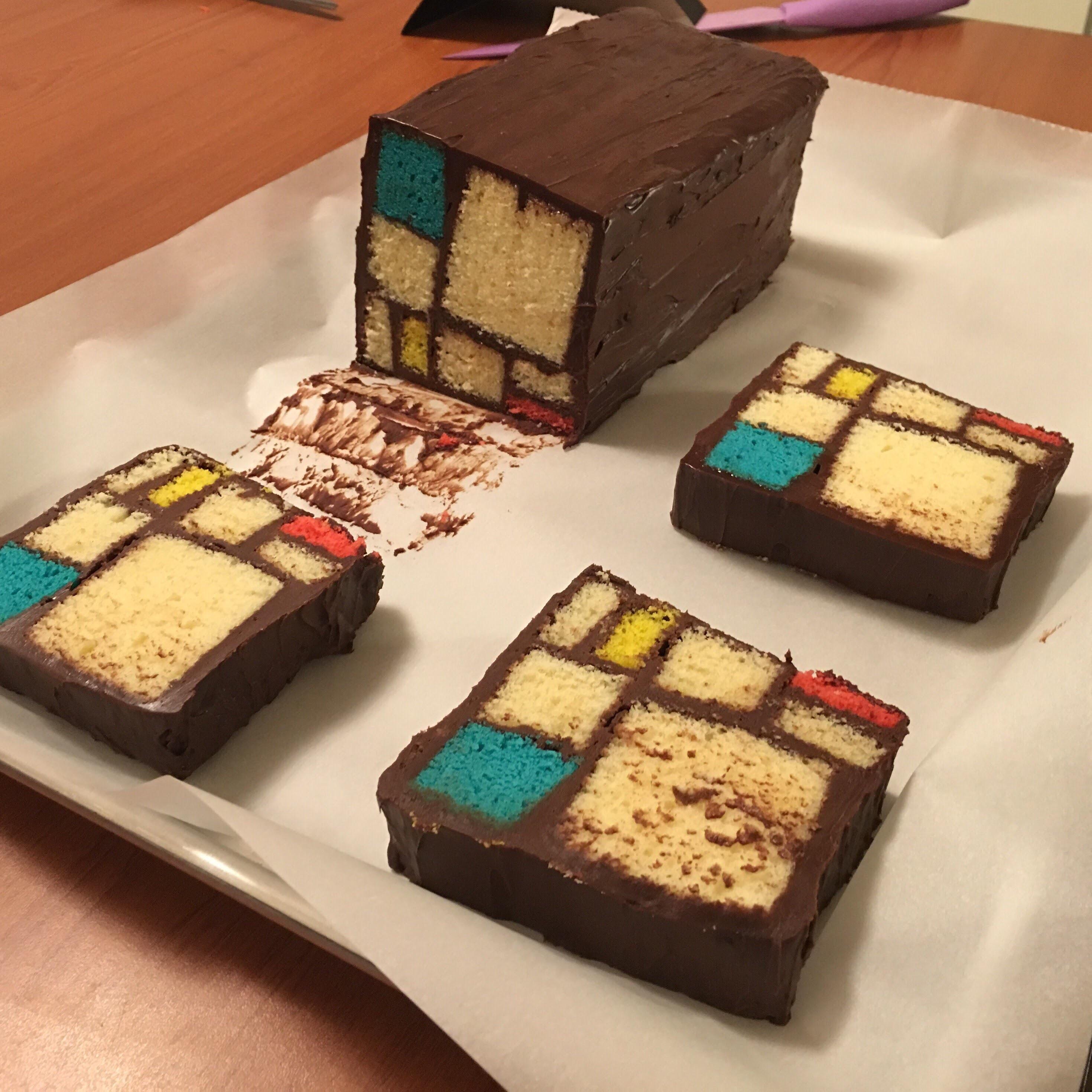 Mondian Täcke Piet Mondrian Pound Cake with Chocolate Ganache, Cake, 4”x4”x12” Art