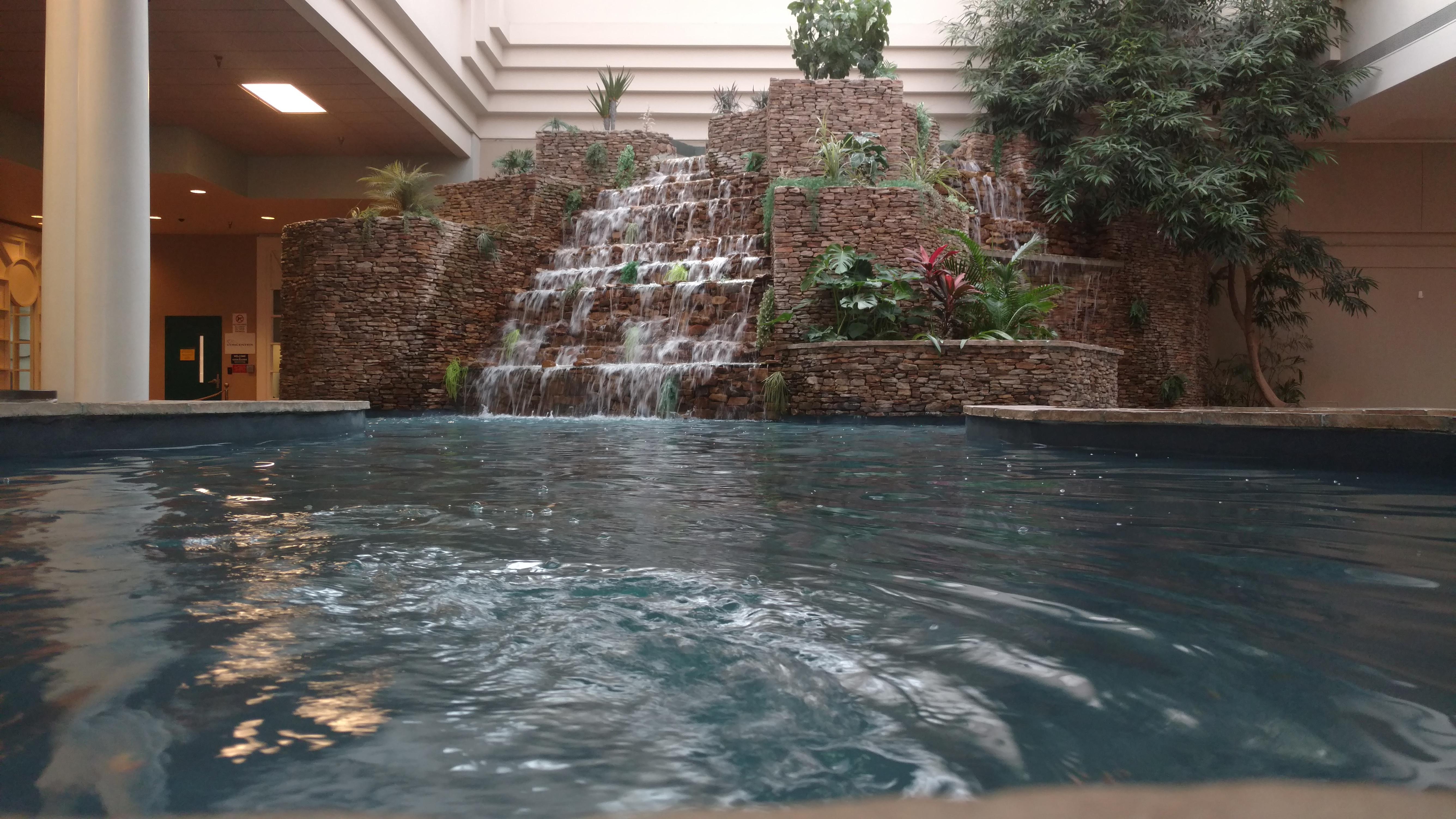 The glorious fountain at the Now repurposed Eastgate Mall in Chattanooga TN. r/deadmalls