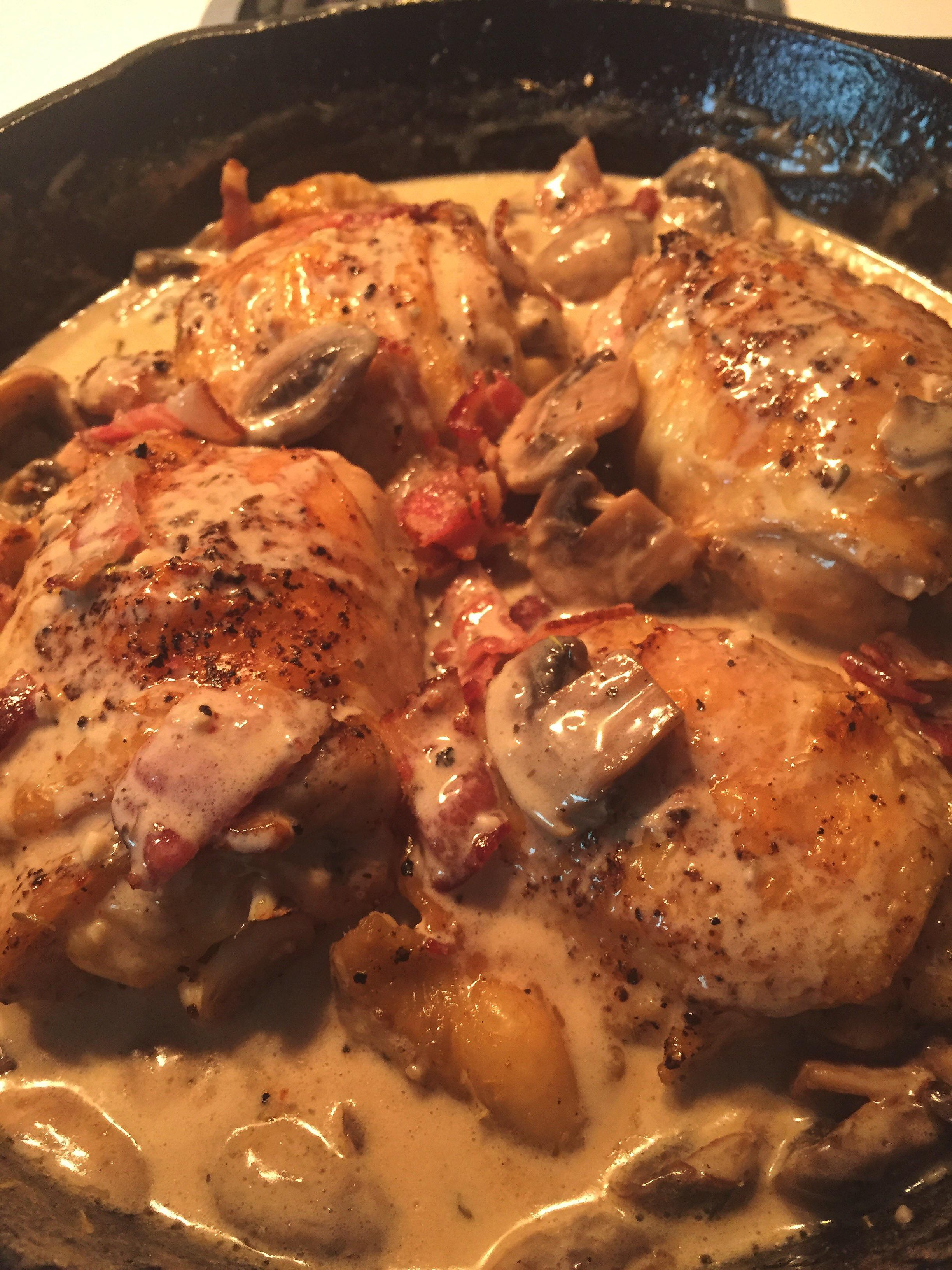 [Homemade] Chicken thighs in a creamy bacon mushroom sauce. r/food