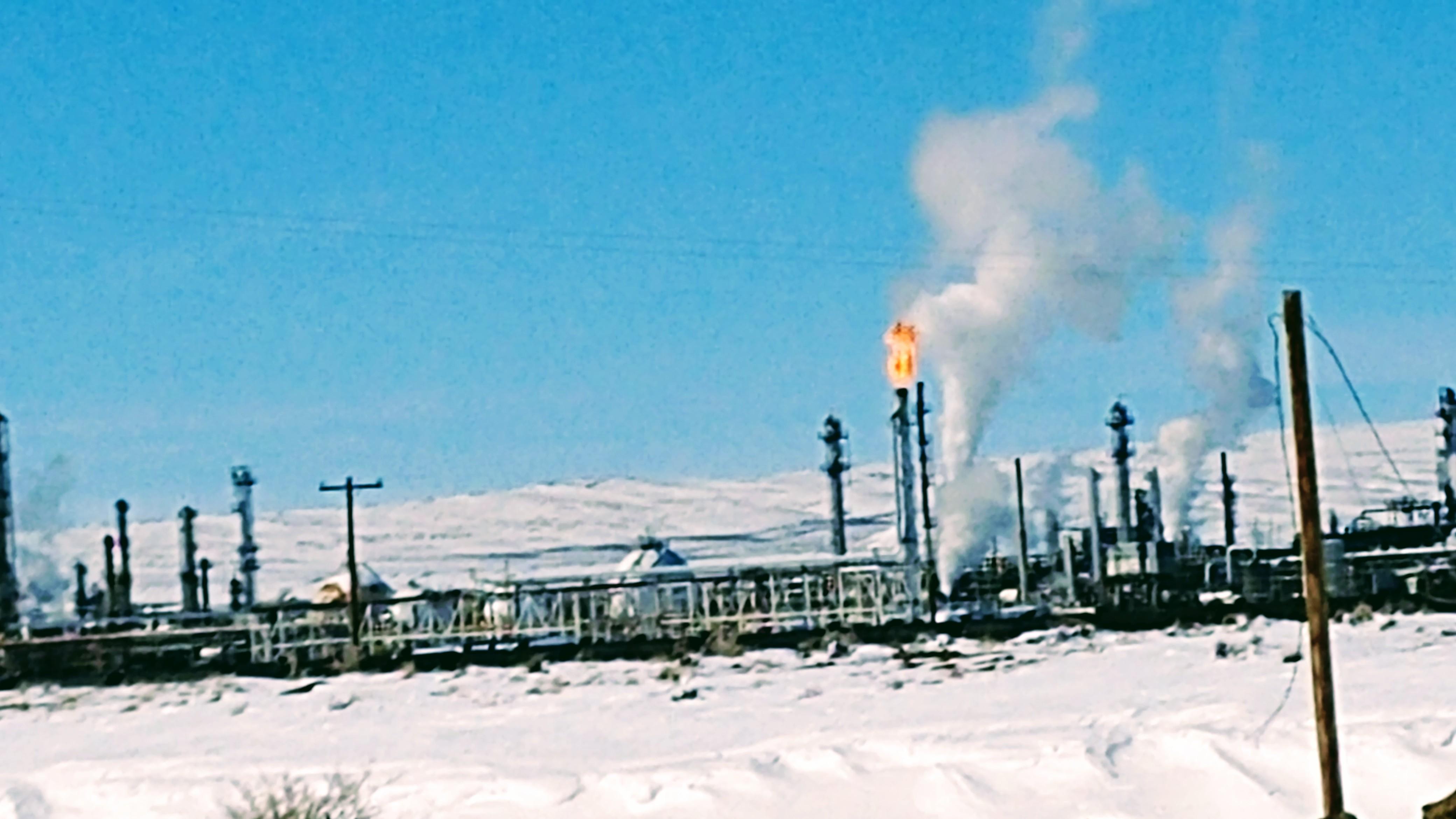 Sweet refinery on the road in WY r/roadtrip