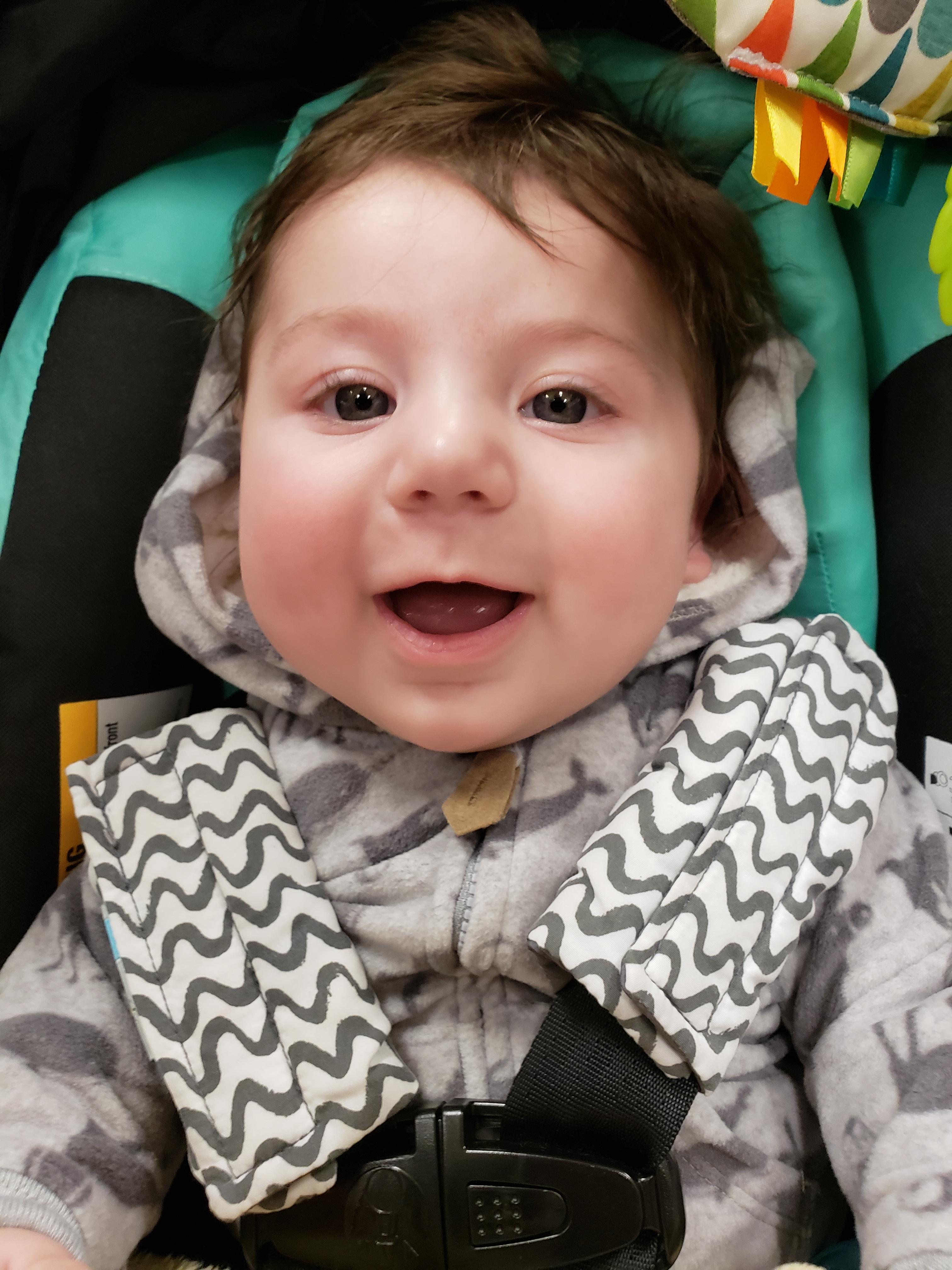My 20 lbs, 4 month old is the happiest baby Ive ever known! r/babies
