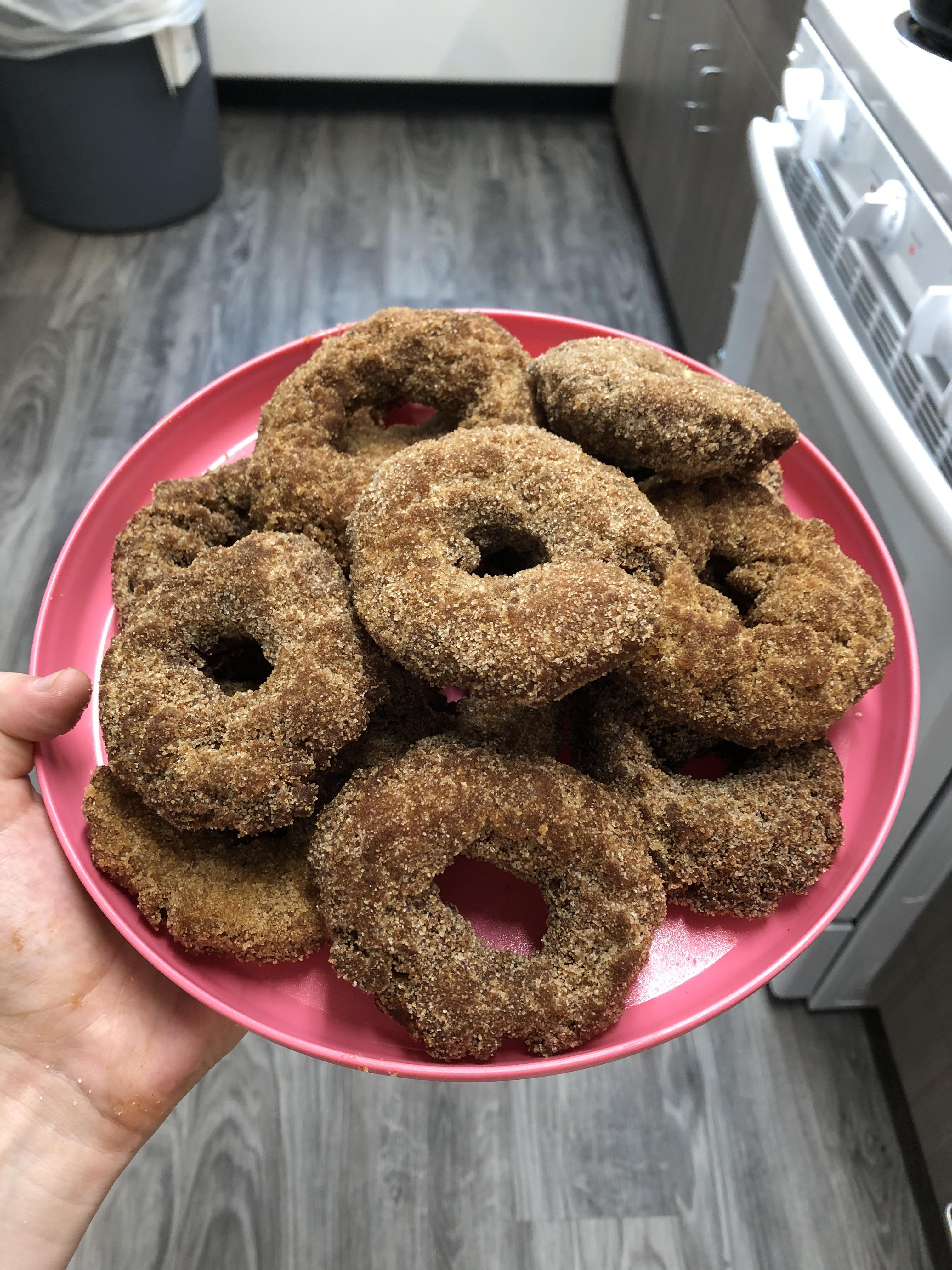 [homemade] Apple Cider Doughnuts! r/food