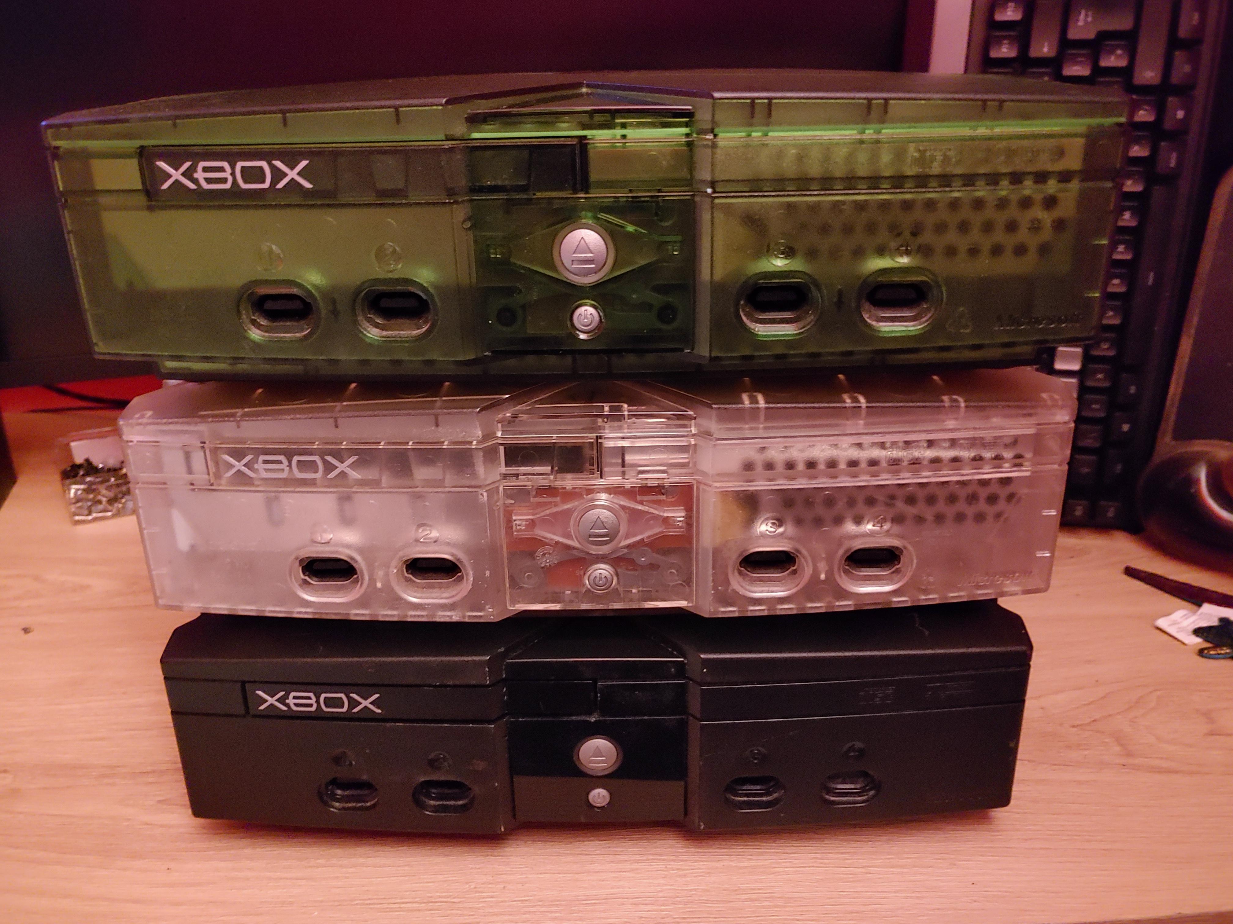 loving my three og xbox consoles r/originalxbox
