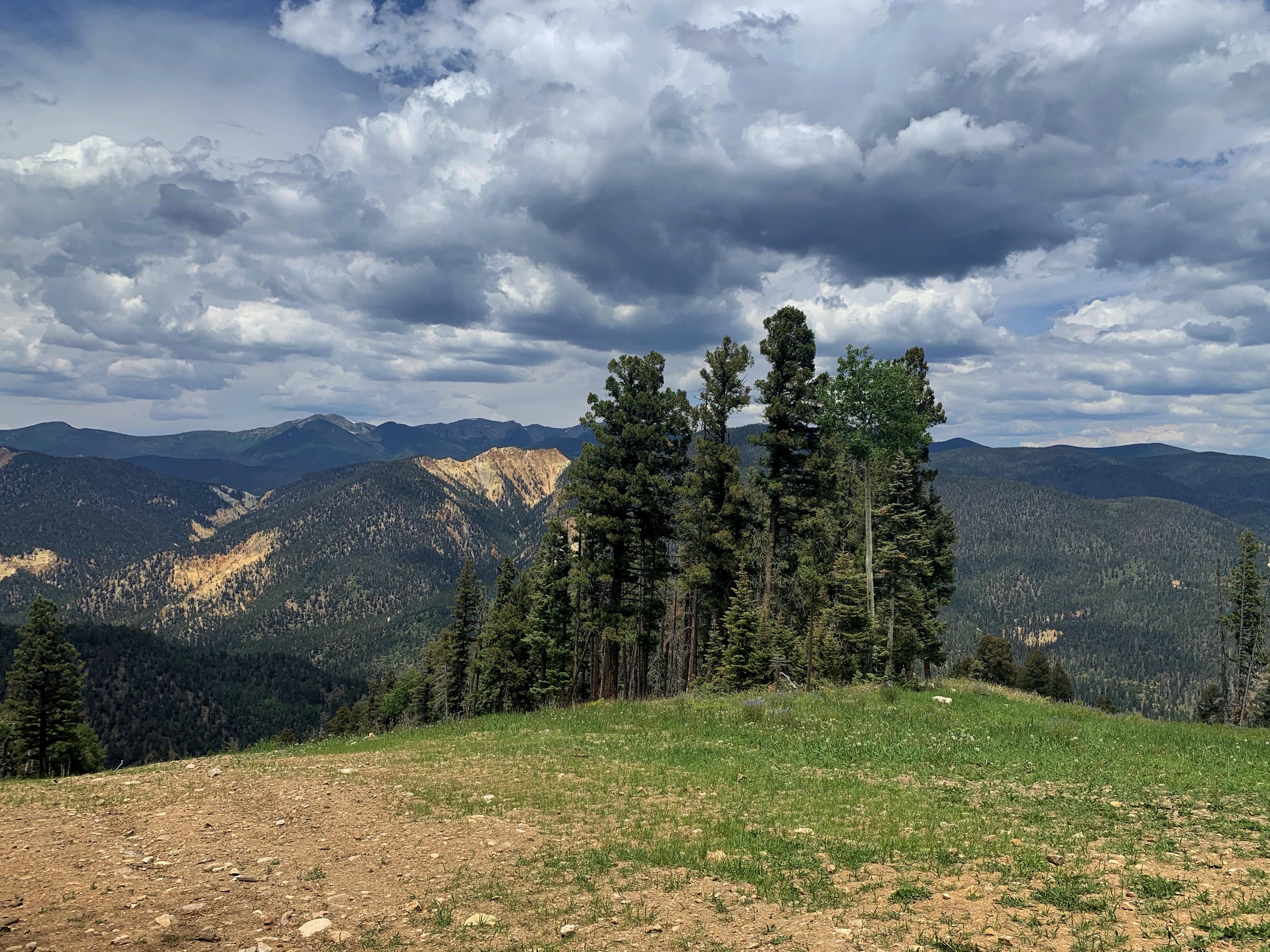 Breath taking view in Red River, New Mexico r/hiking