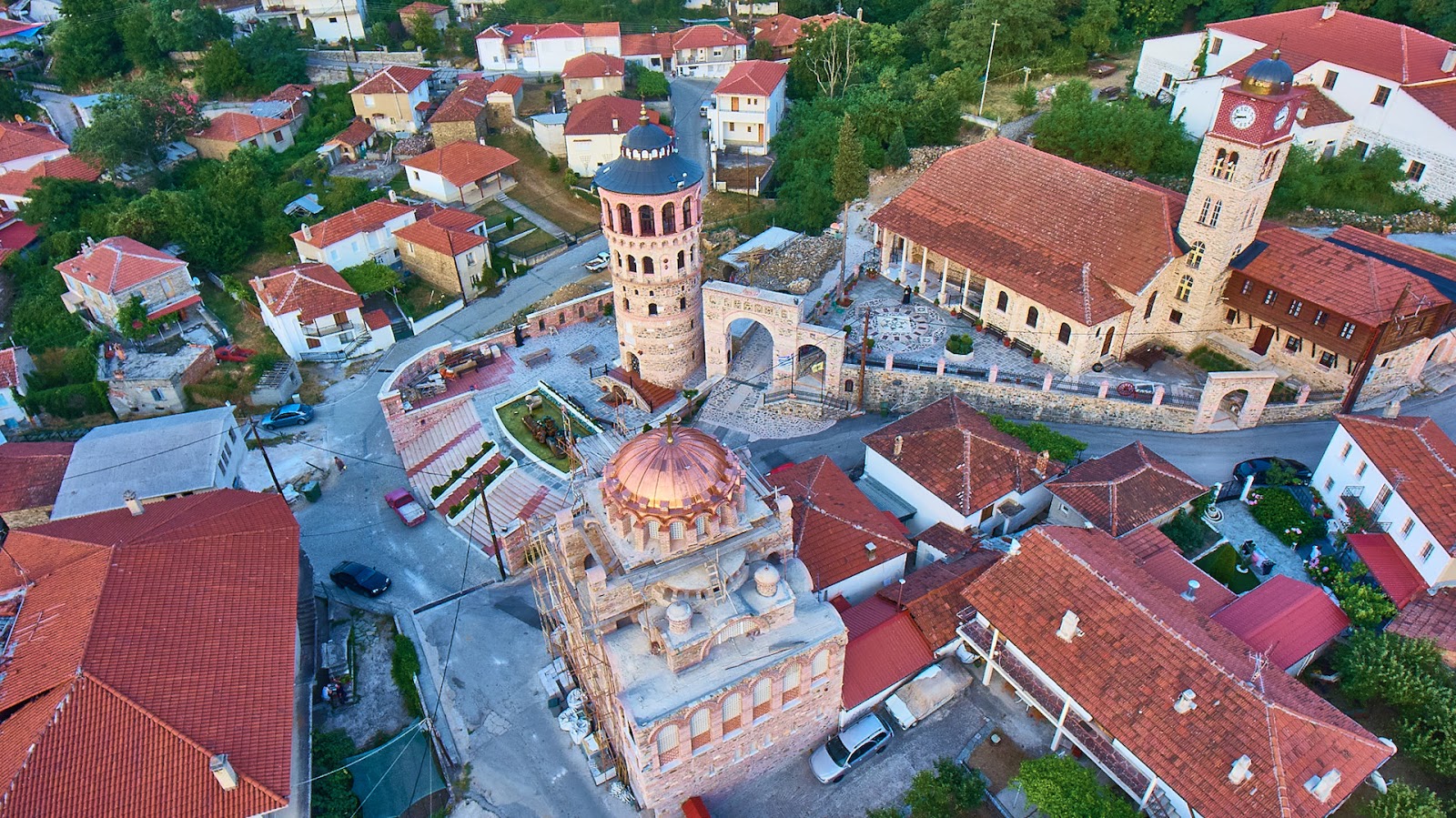 Emporio, Kozani, Greece r/VillagePorn