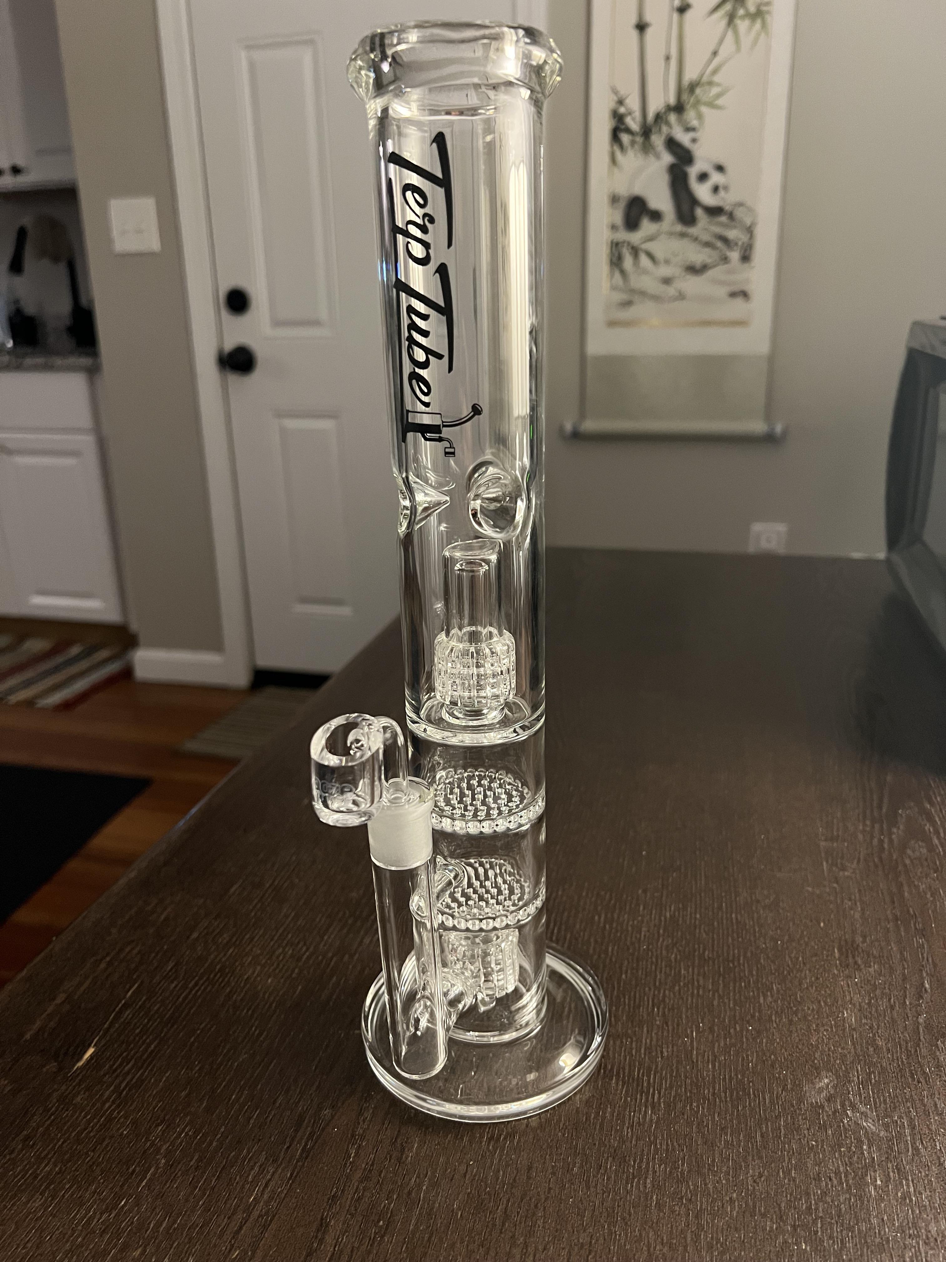 How much water do I put? I’ve never had such a big bong before, and I’m