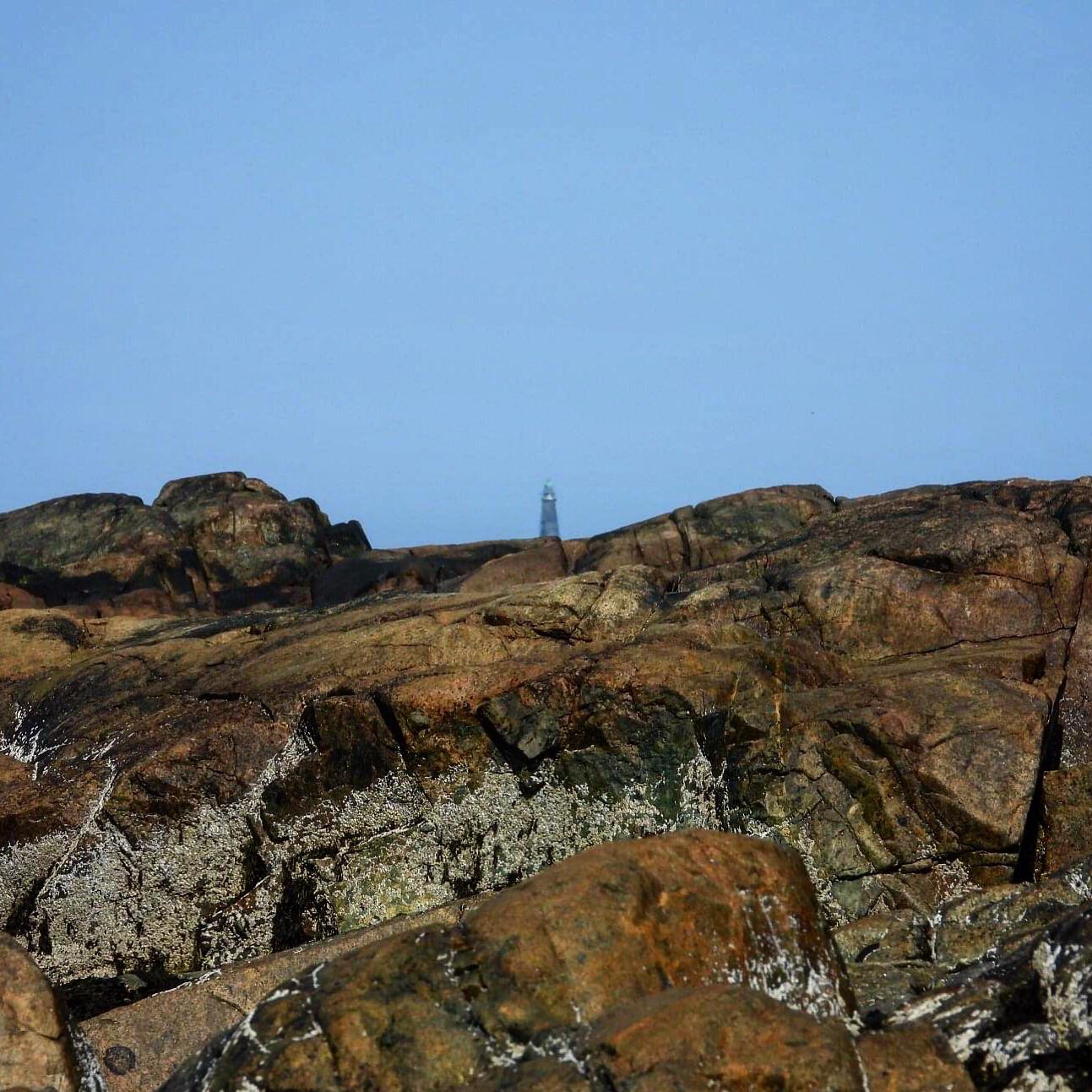 Minot Light from Black Rock Black in Cohasset, MA r/roadtripnewengland