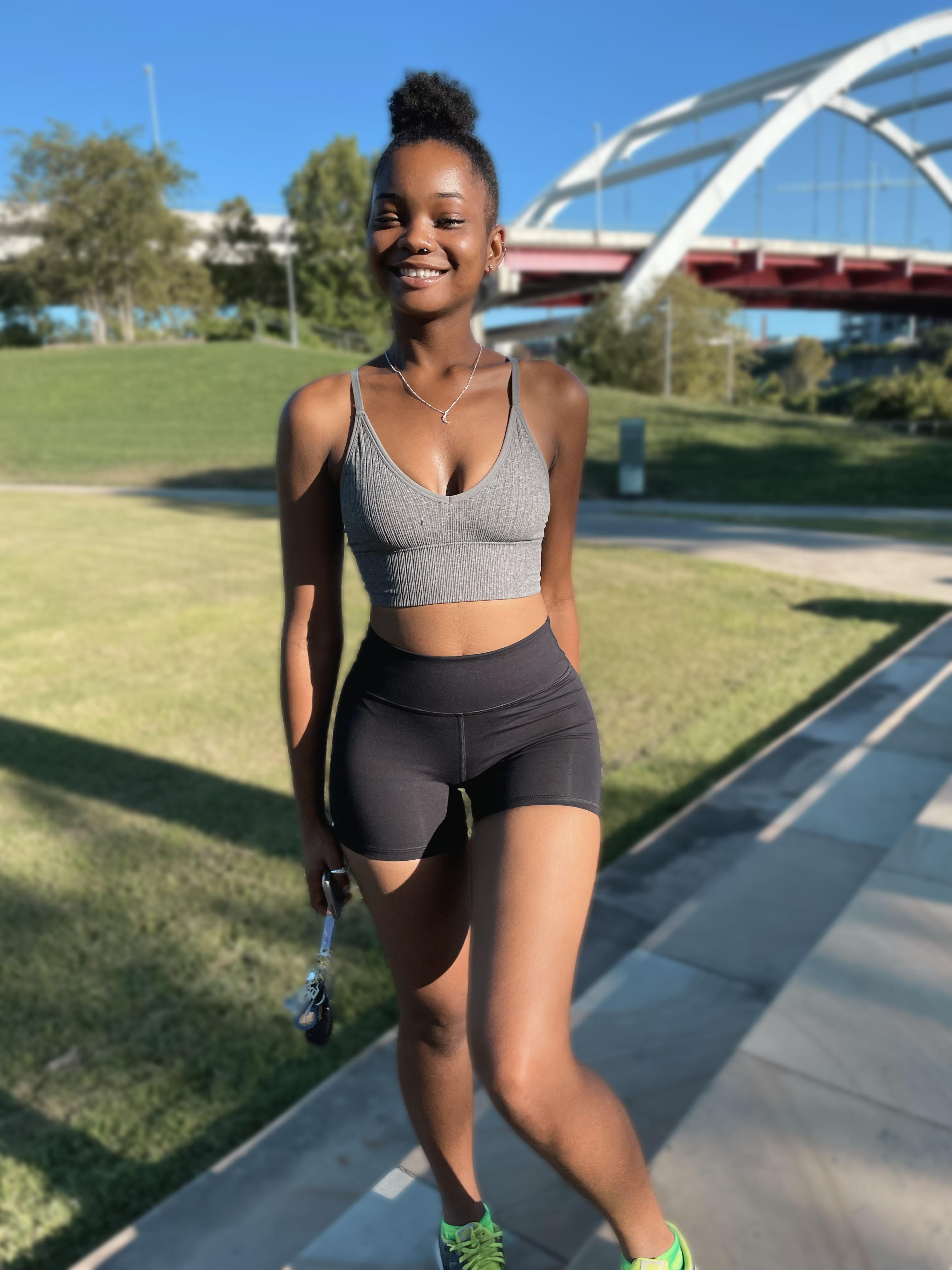 Ciara Stormz (@cloudyxkinks) : GRAMBADDIES