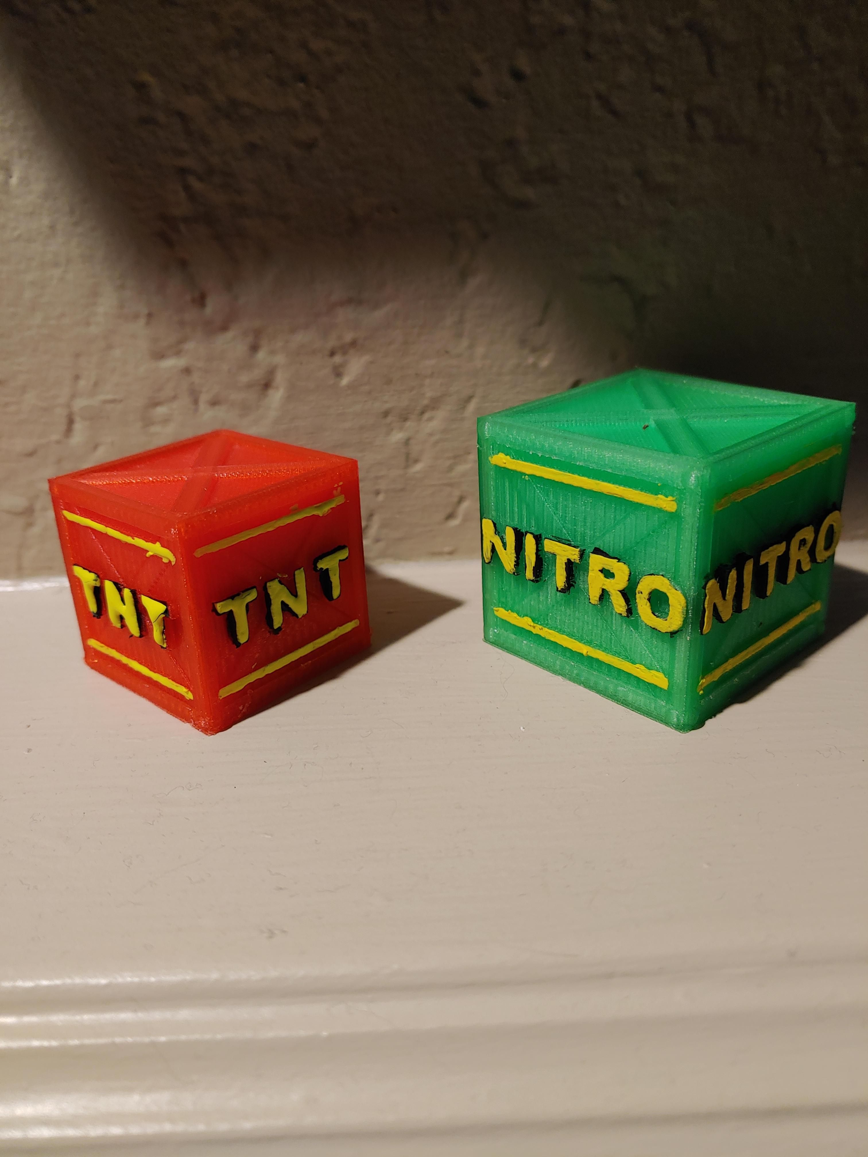 3d printed and painted TNT and nitro crates ) r/crashbandicoot