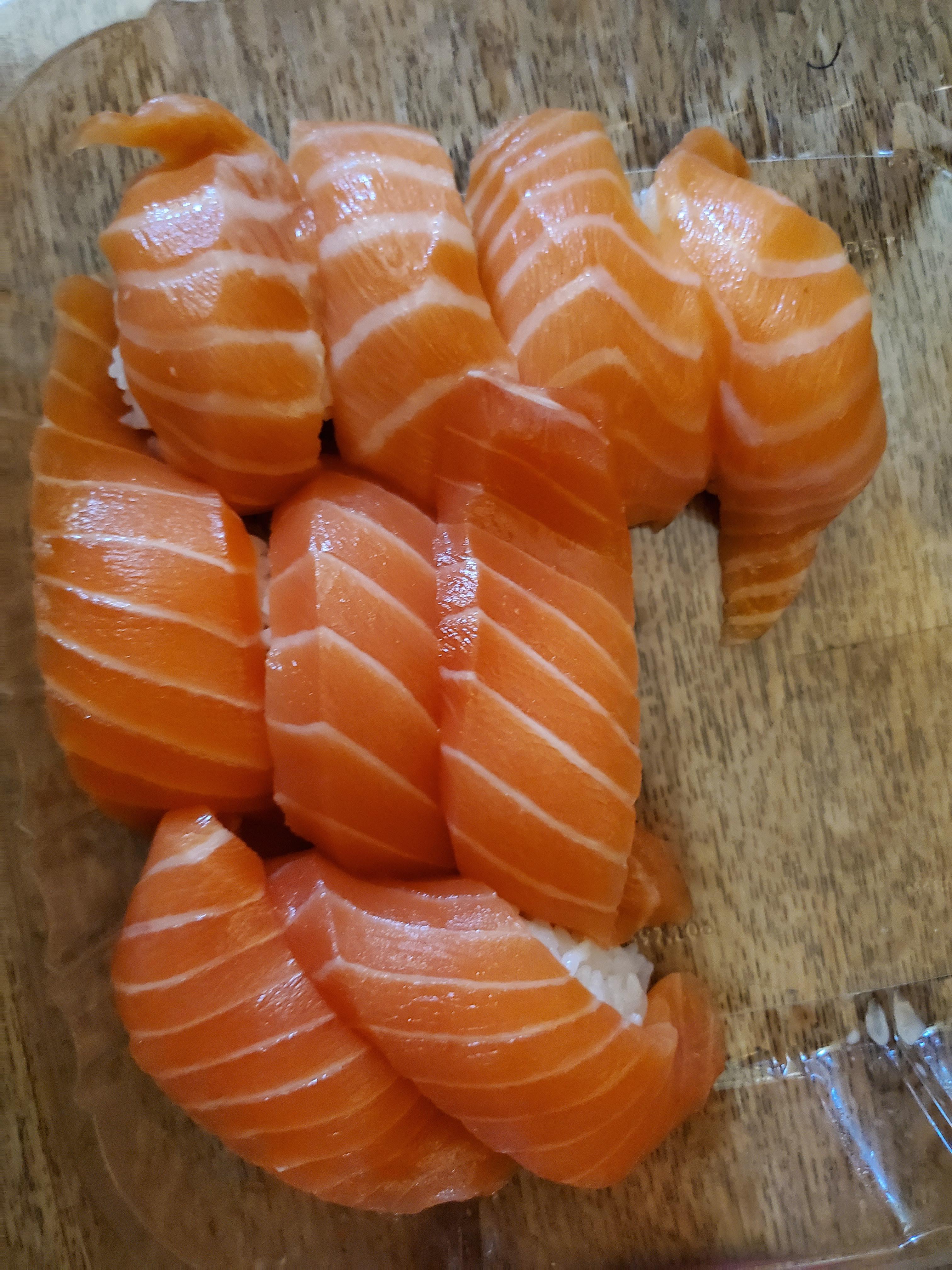 All I really need is some Salmon and Salmon Belly in my life. r/sushi
