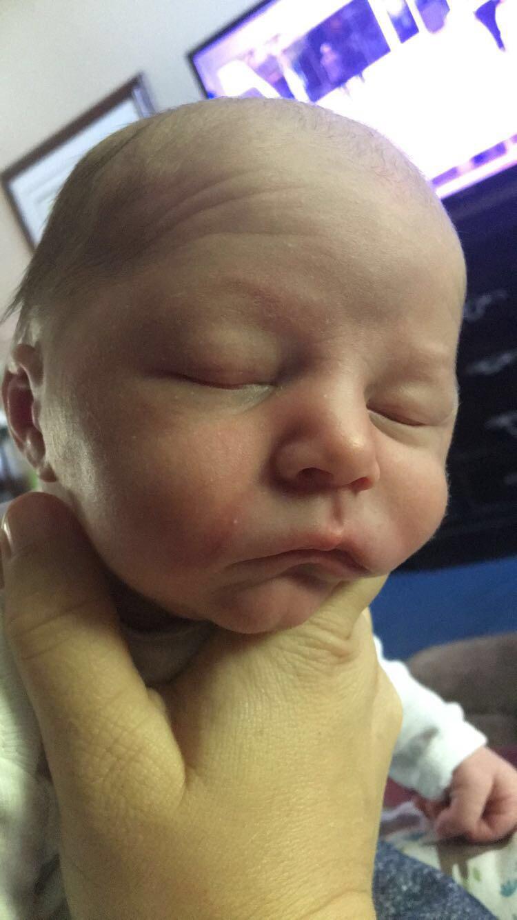 My son’s “milk drunk” face after breastfeeding is the highlight of my