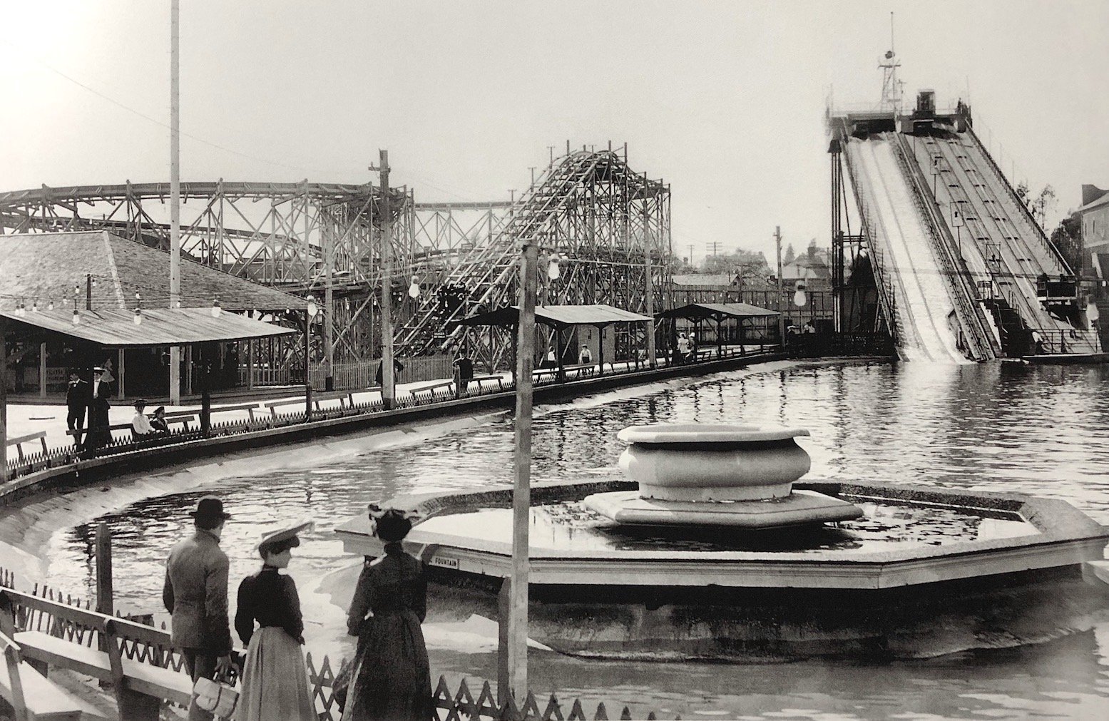 Chutes Park circa 1906, a 35acre amusement park just south of