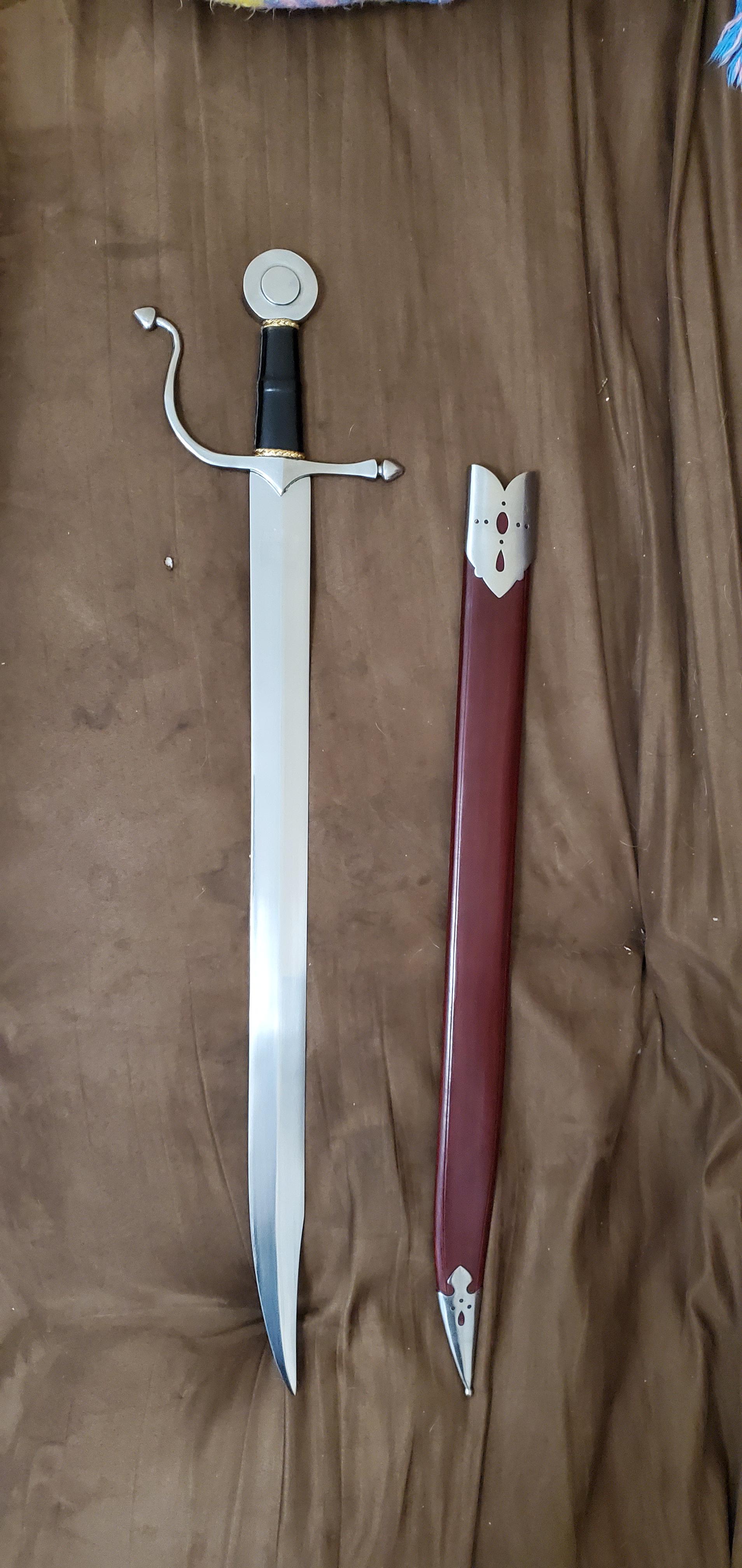 A fine addition to my collection! The windlass 15th century "Sword of