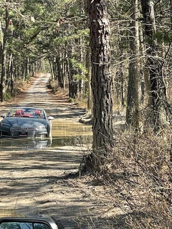 Residential homes built in South Dakota over undisclosed abandoned gypsum mine... sinkhole