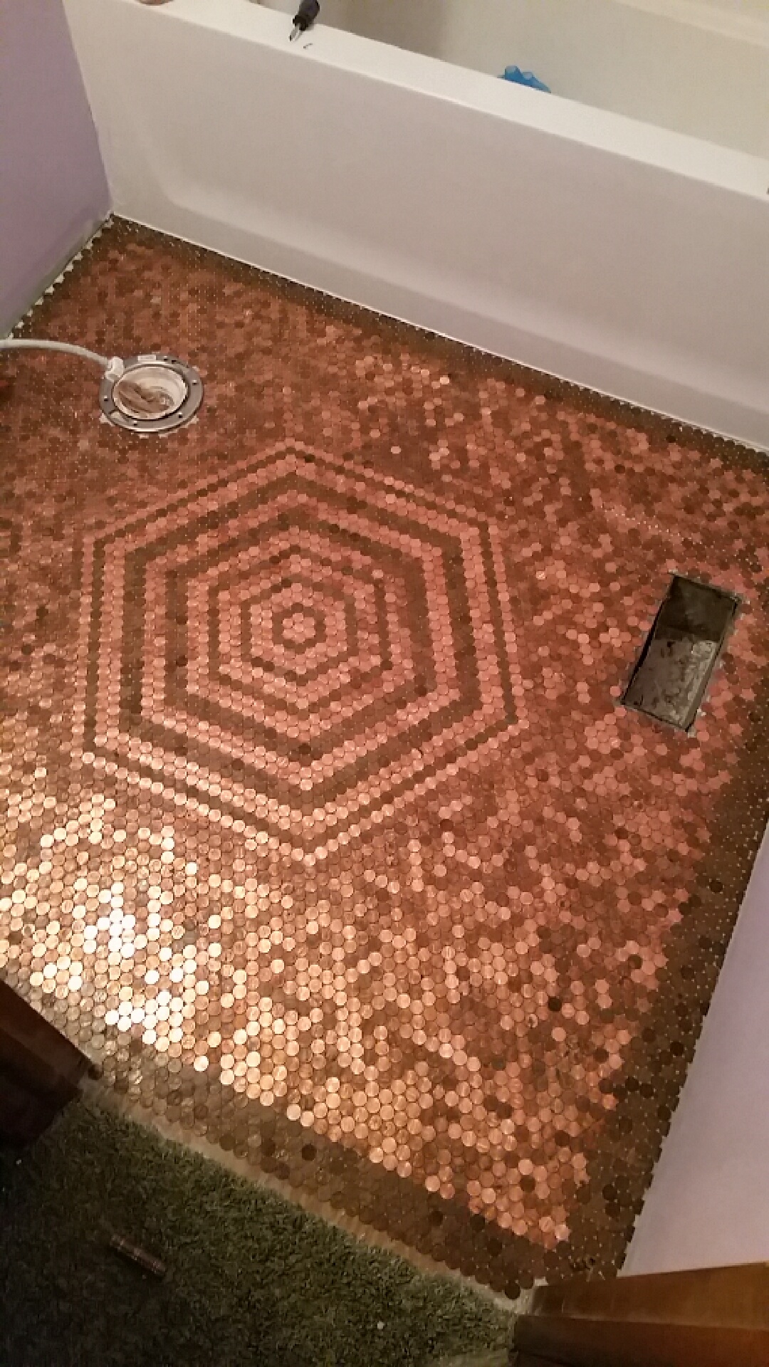 Someone made a bathroom floor from 6,500 pennies. r/Images